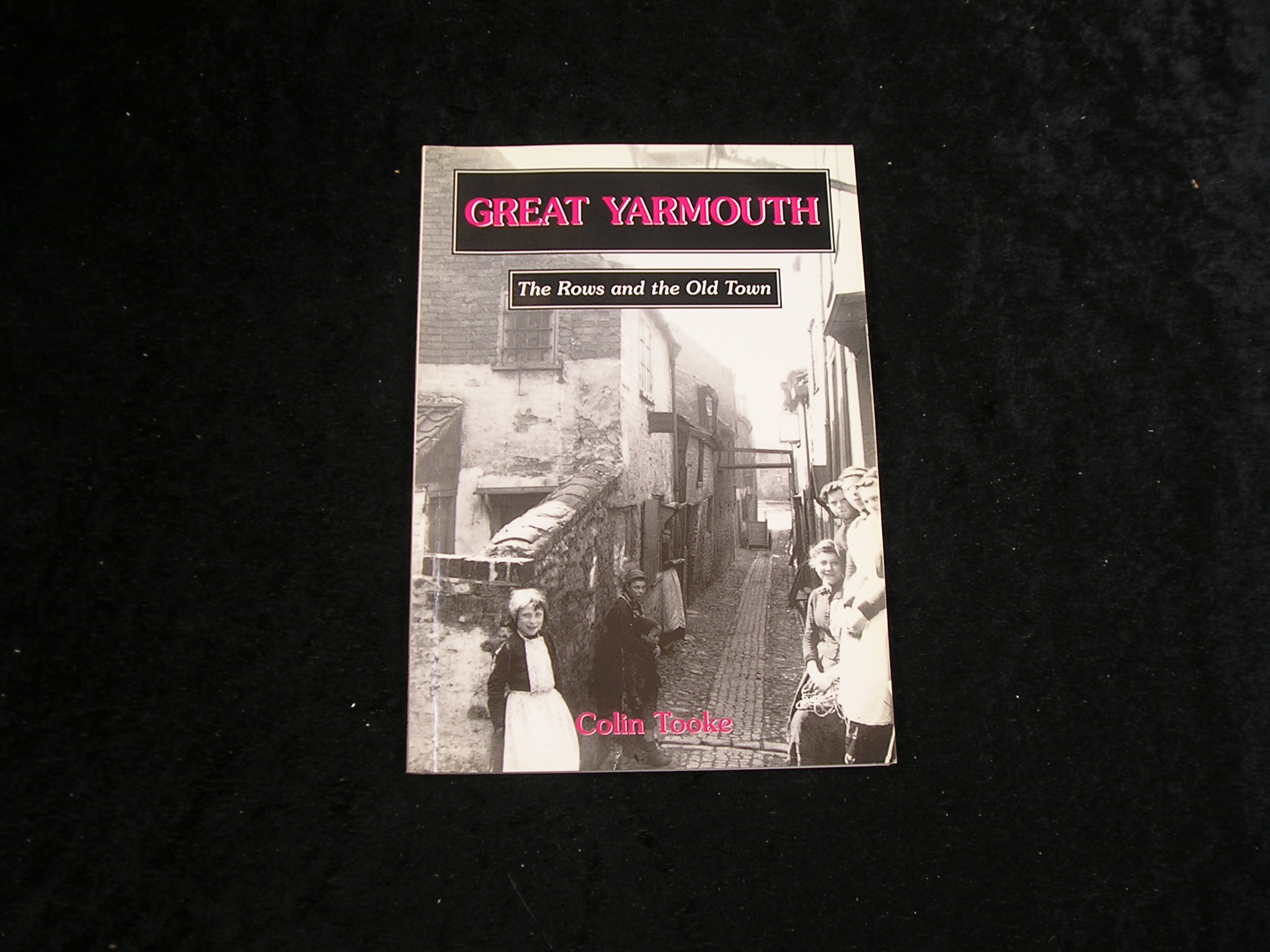 Image 0 of Great Yarmouth The Rows and the Old Towns