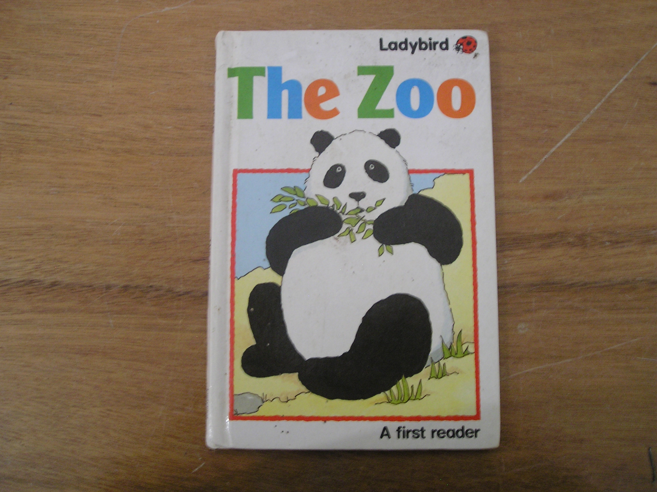 Image 0 of The Zoo Ready the Read