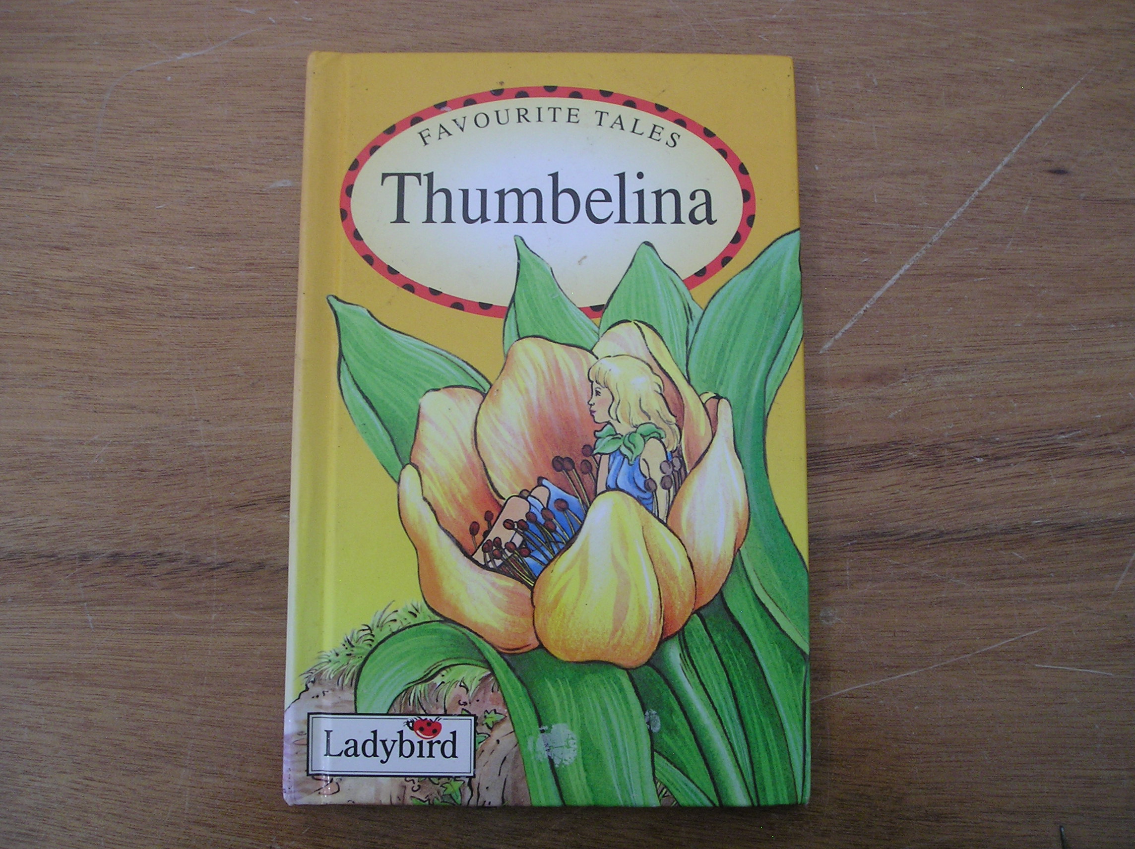 Image 0 of Favourite Tales Thumbelina