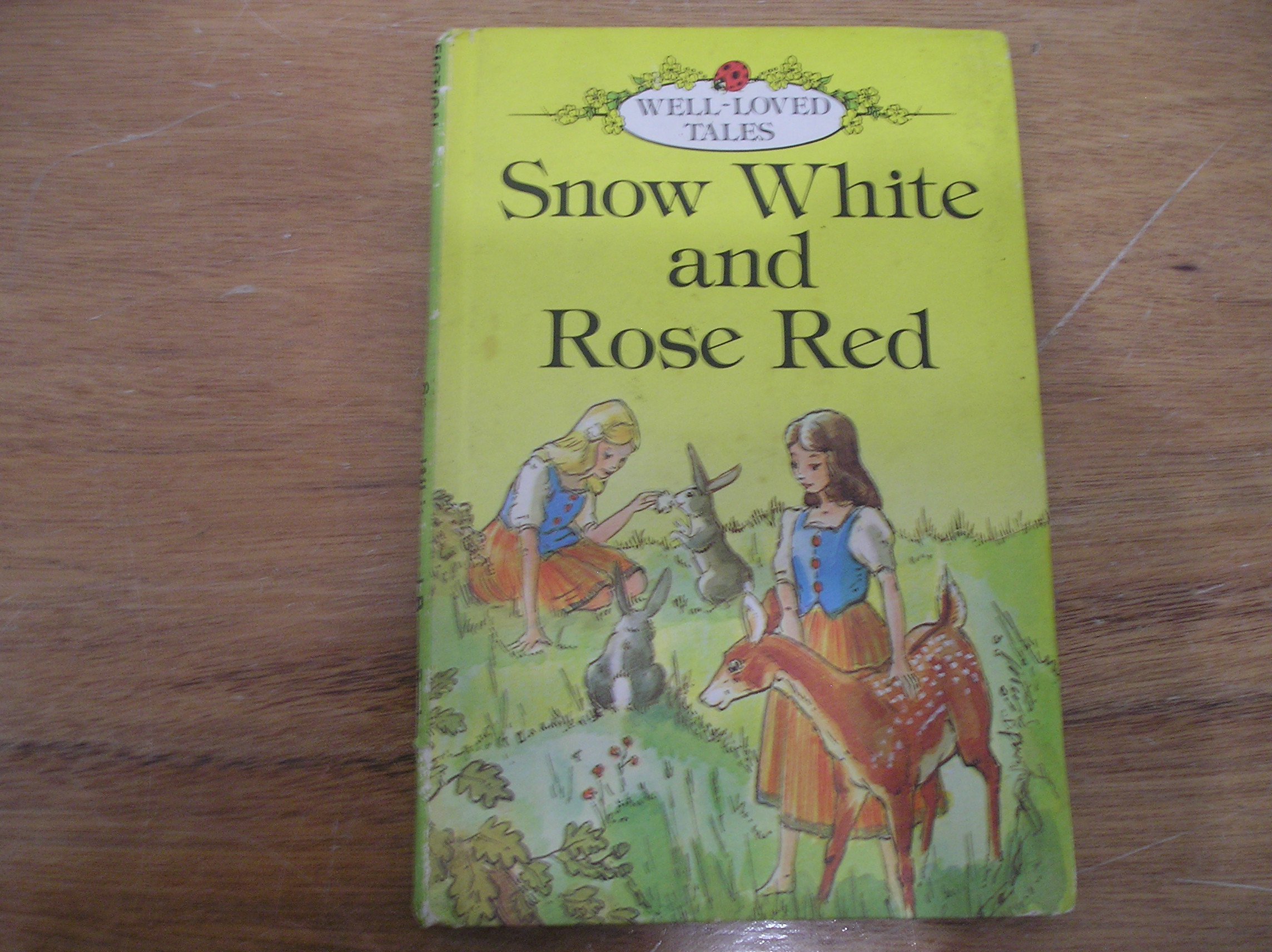 Image 0 of Well-Loved Tales Snow White And Rose Red