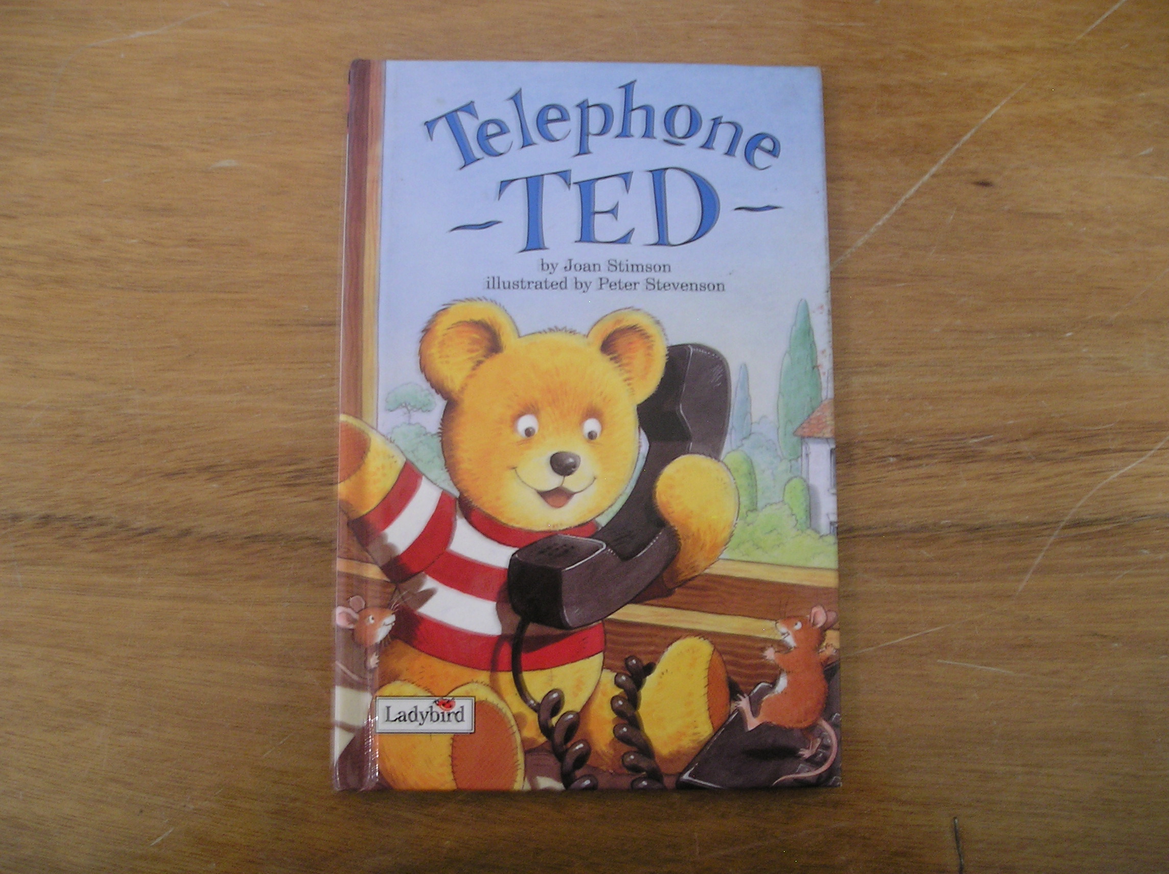 Image 0 of Telephone Ted