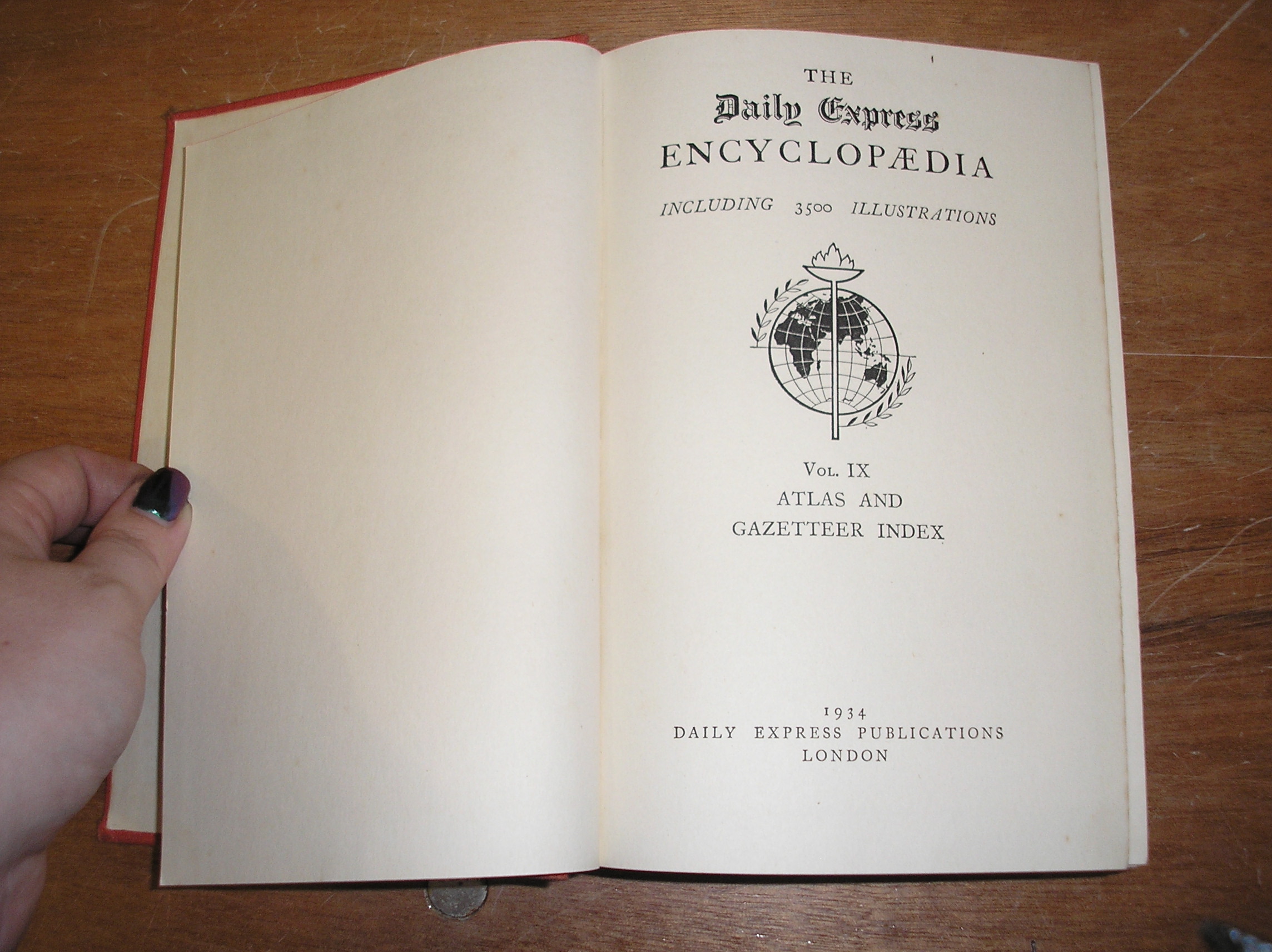 Image 0 of The Daily Express Encyclopaedia Vol. 9 Atlas