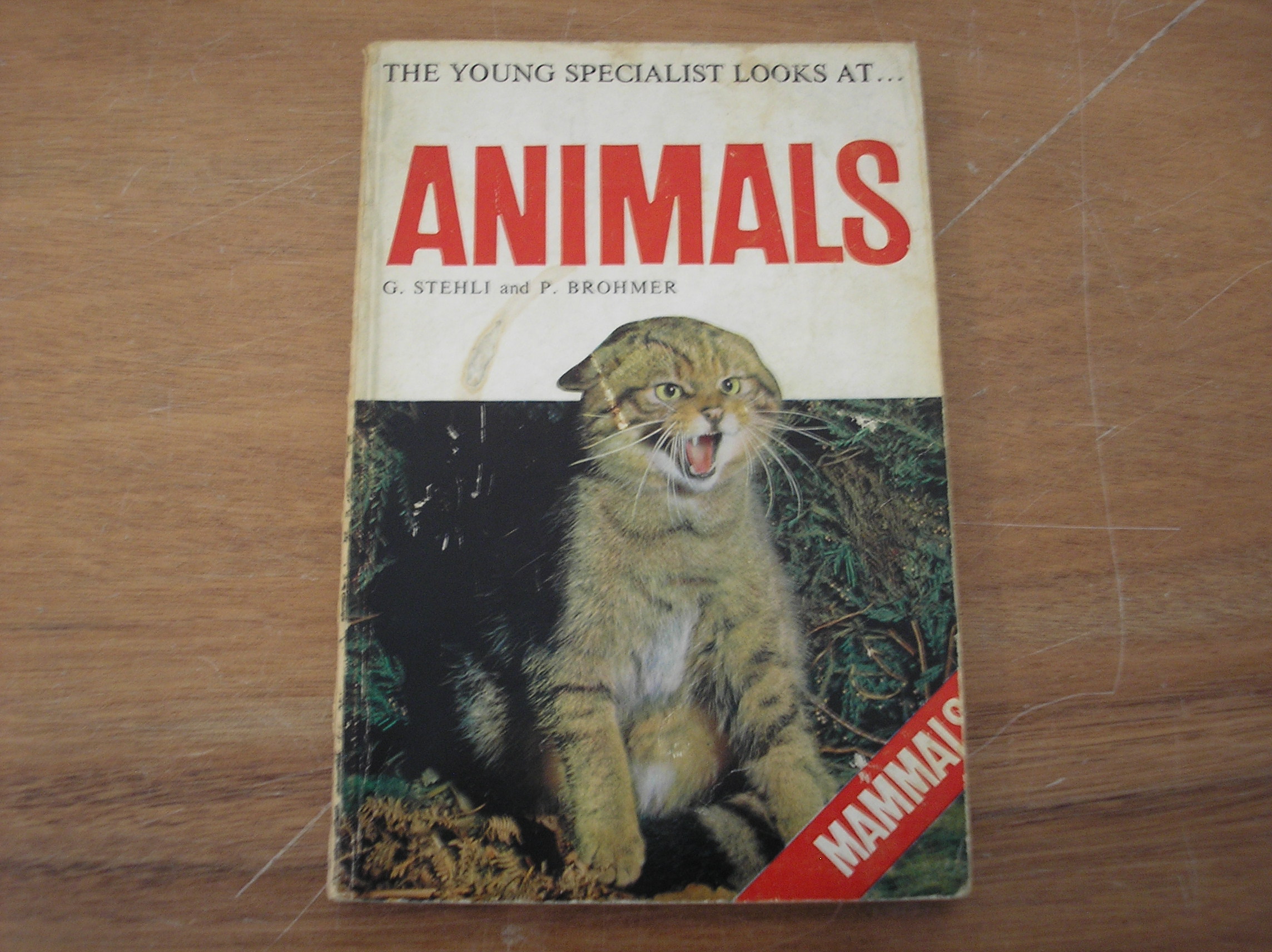 Image 0 of The Young Specialist Looks at Animals