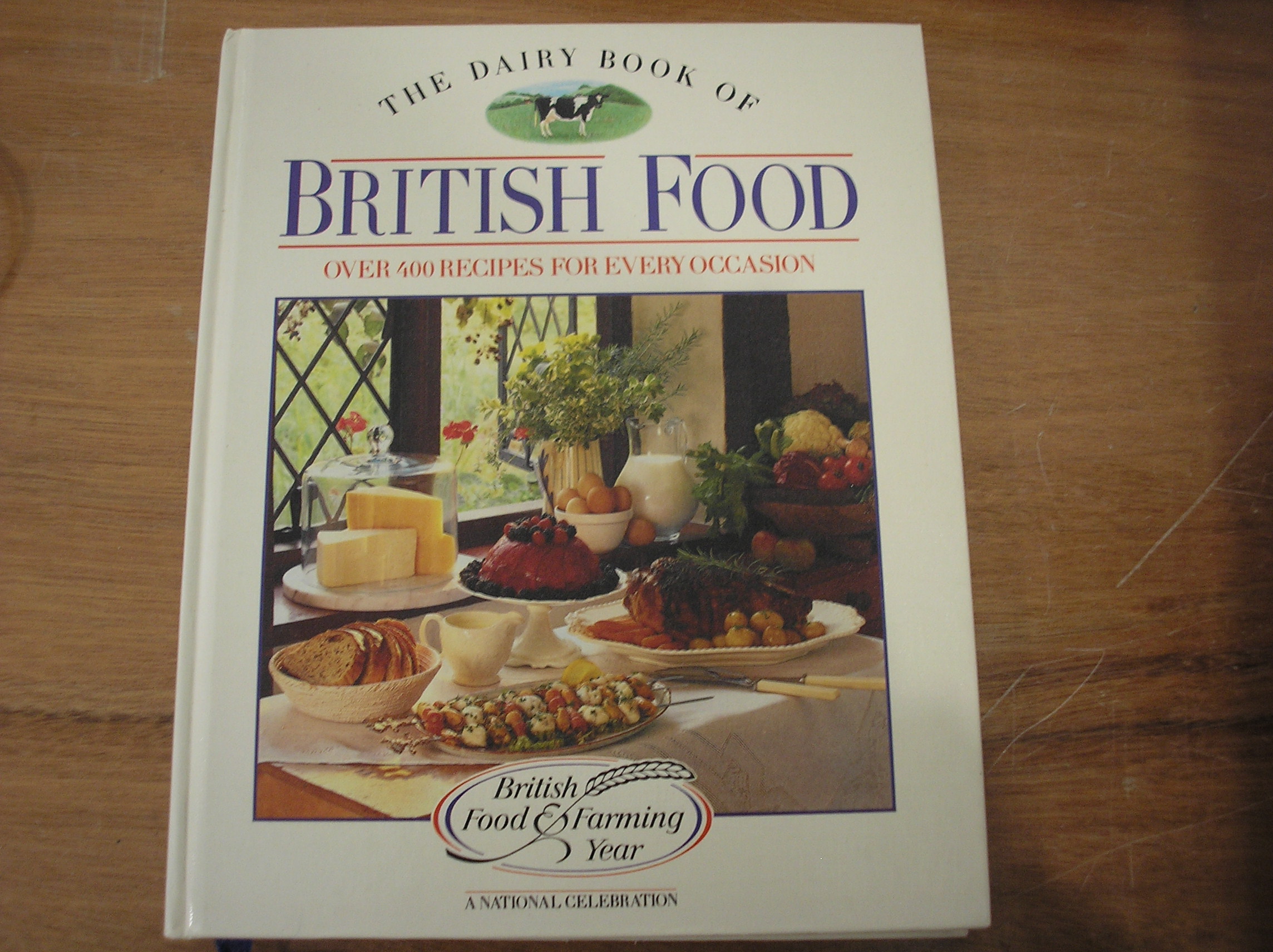 Image 0 of The Dairy Book of British Food