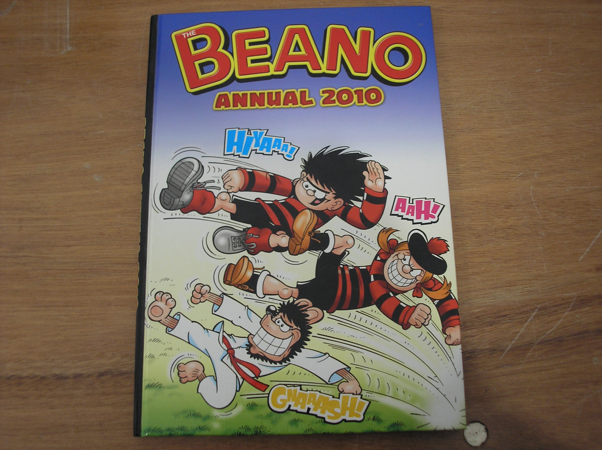Image 0 of Beano Annual 2010