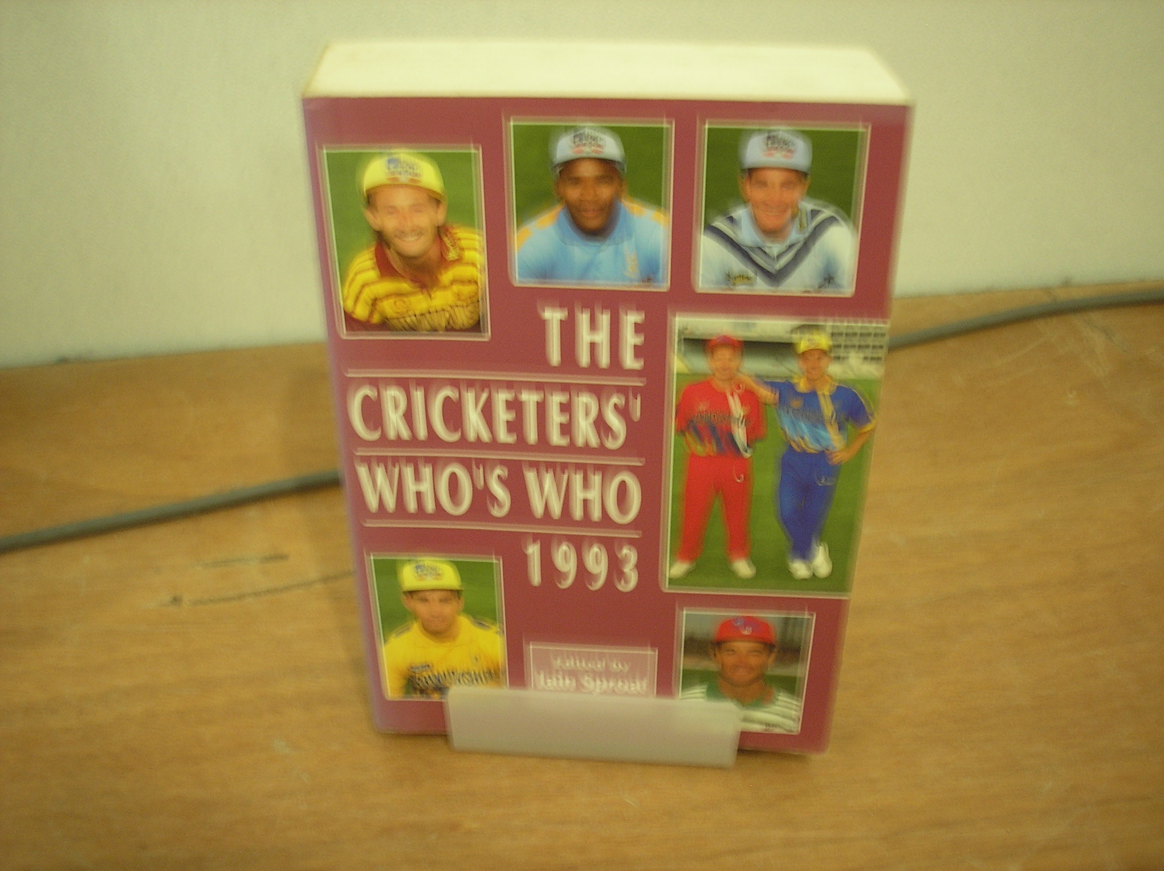 Image 0 of The Cricketers Who's Who 1993