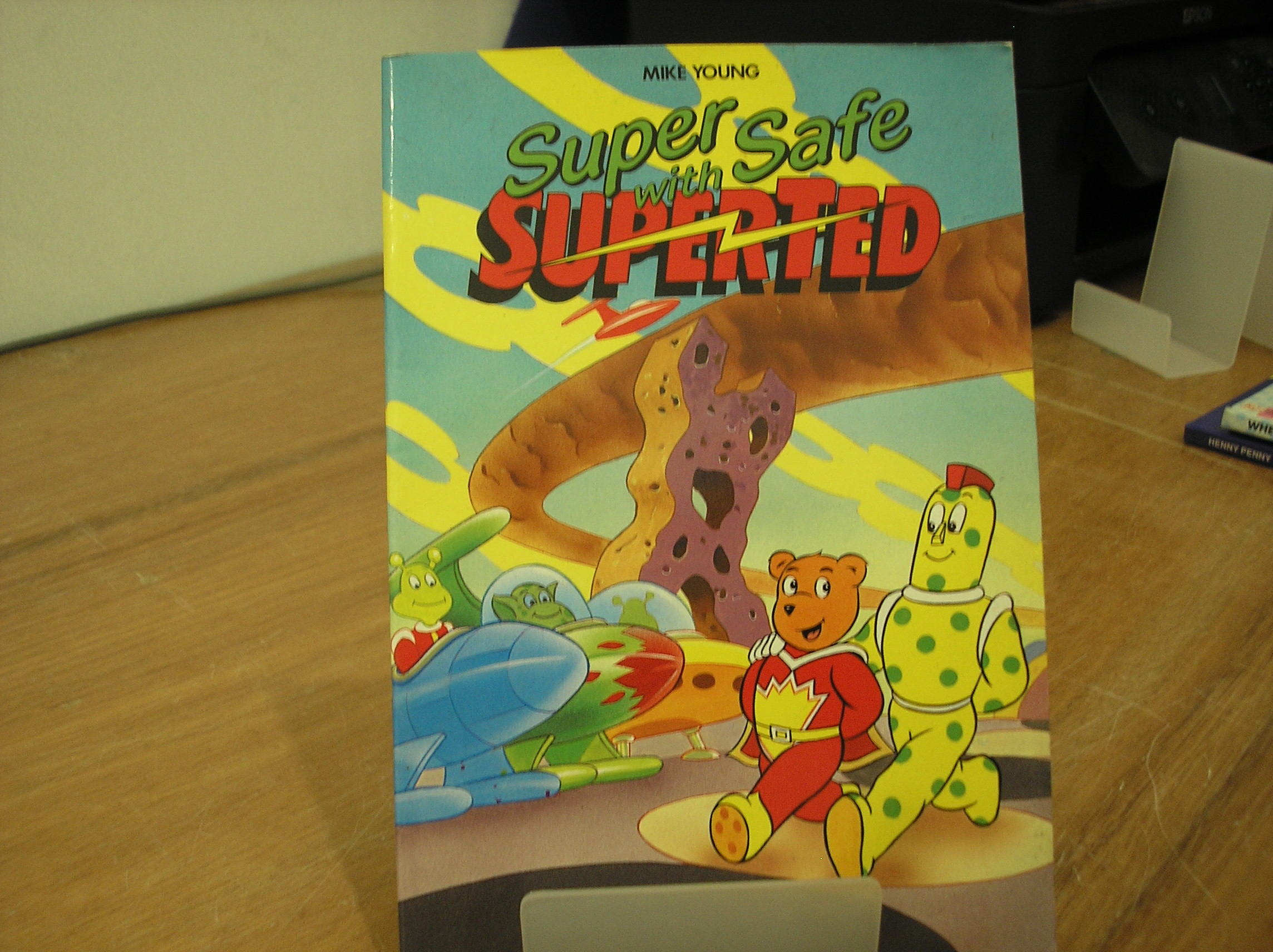 Image 0 of Super Safe with Superted