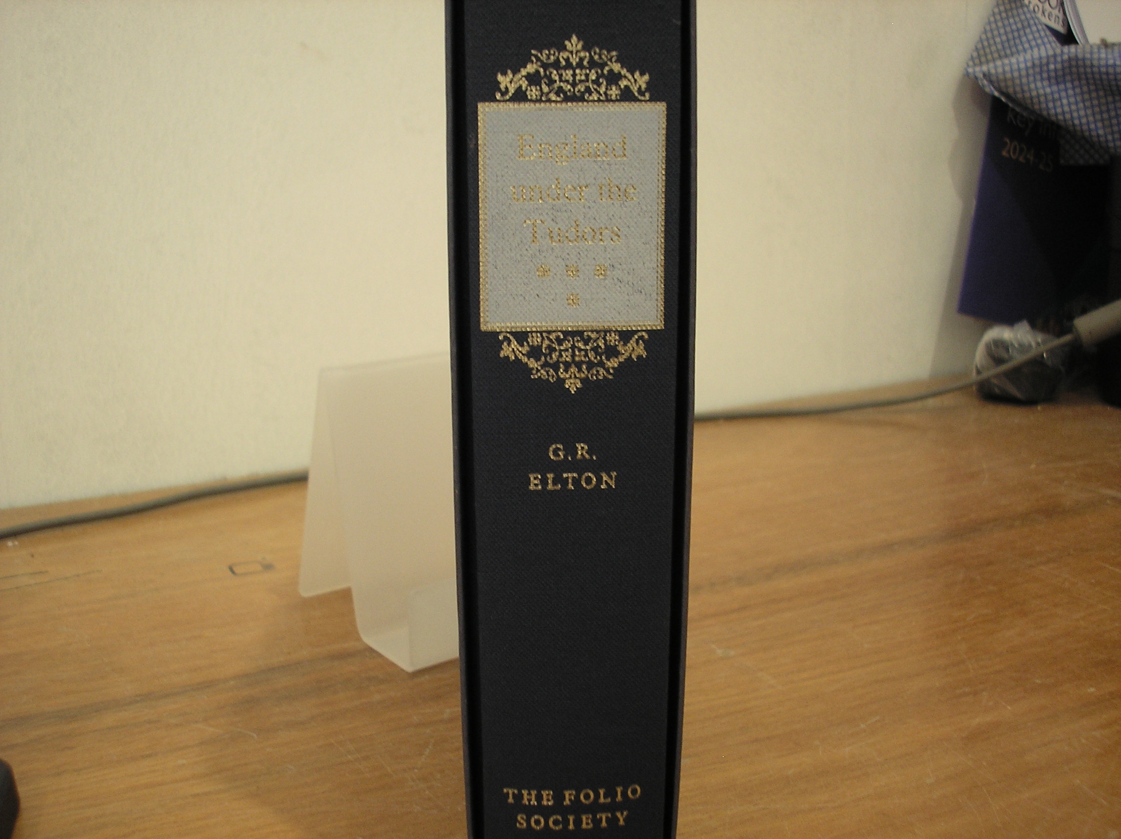 Image 0 of A History Of England England Under The Tudors