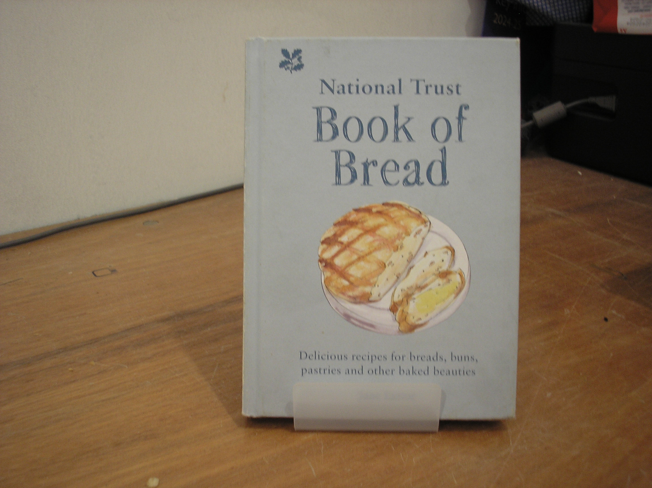 Image 0 of National Trust Book of Bread