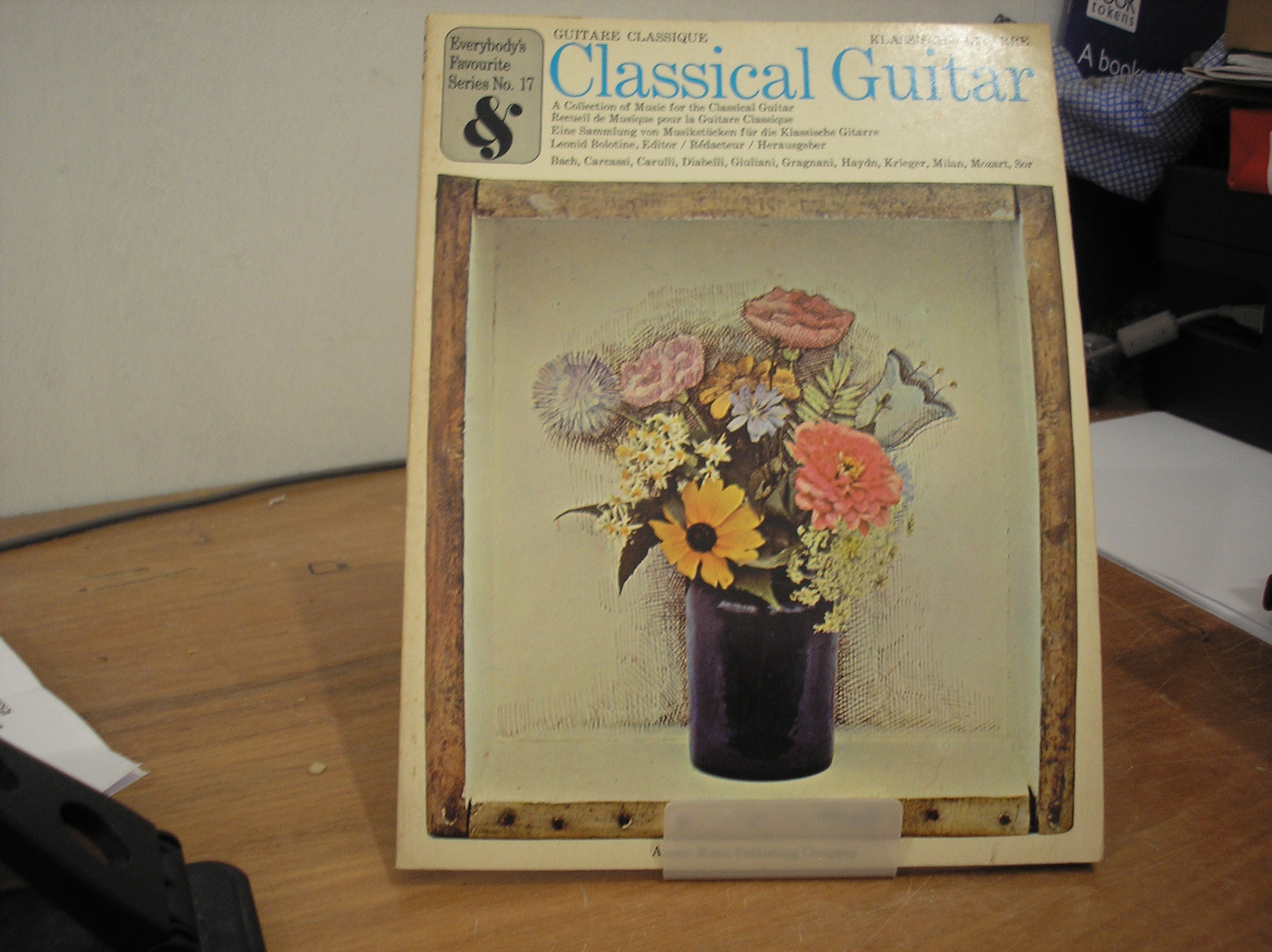 Image 0 of Everybody's Favourite Series No.17 Classical Guitar
