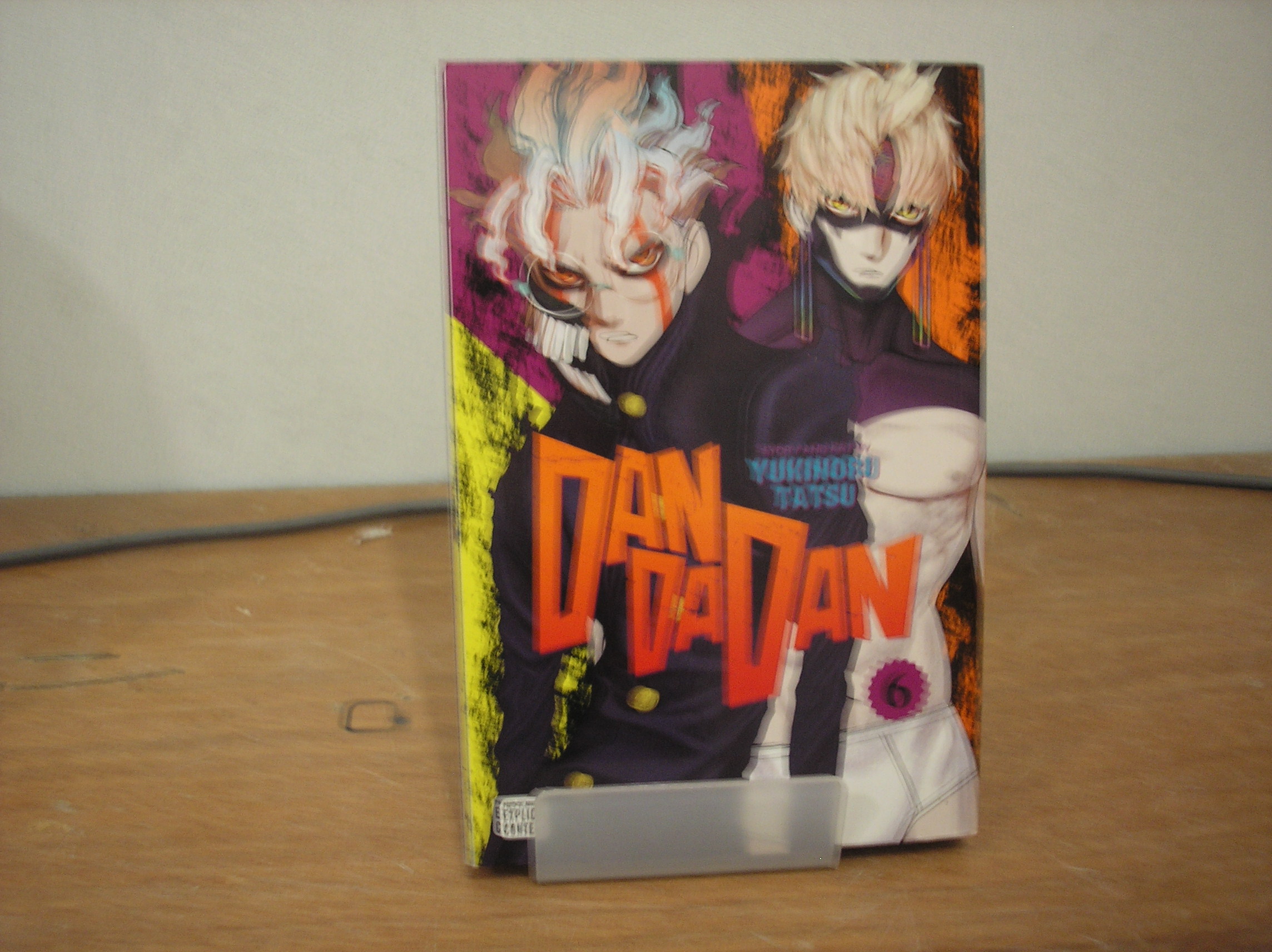 Image 0 of Dan Da Dan Vol. 6