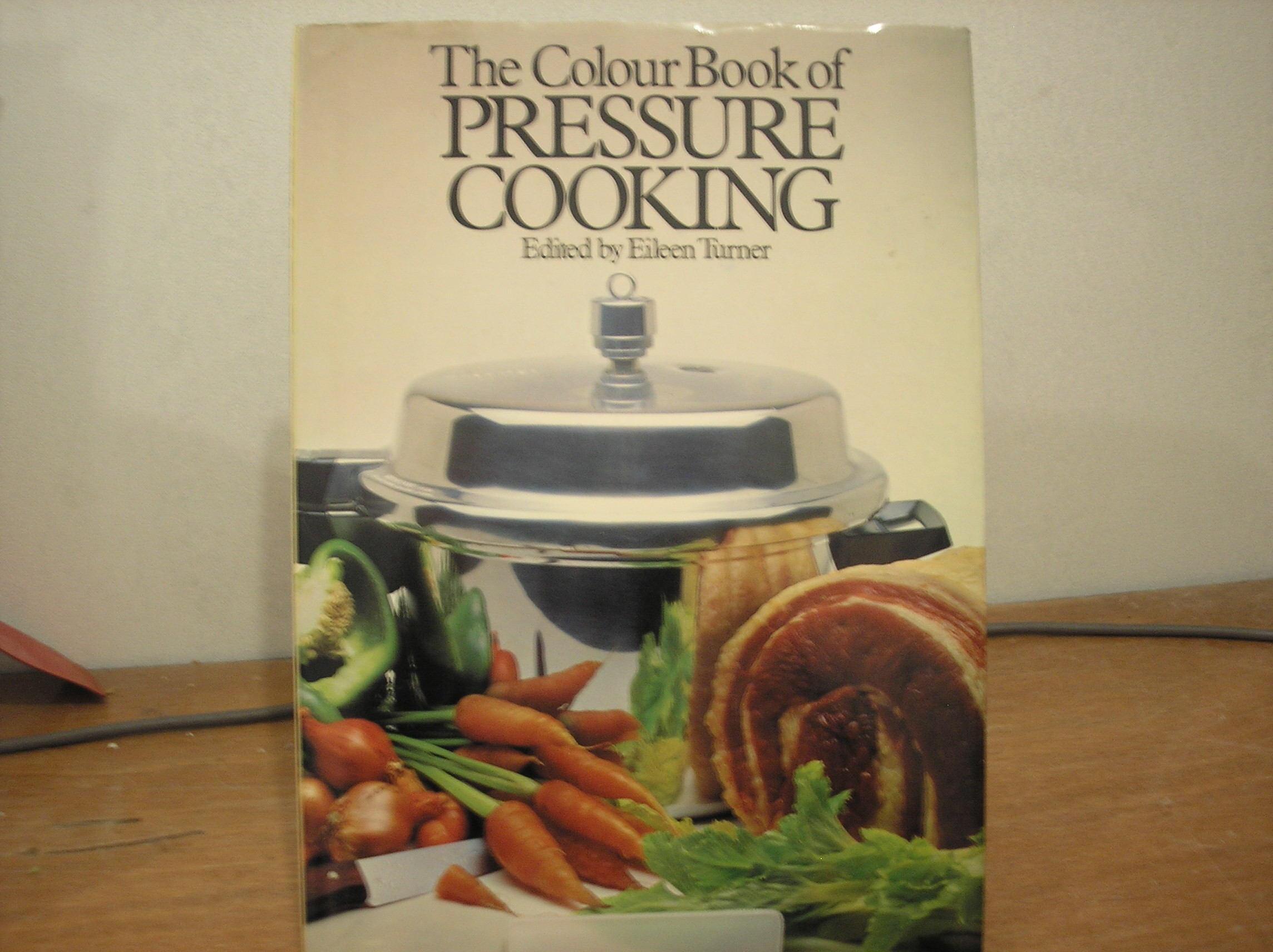 Image 0 of The Colour Book of Pressure Cooking