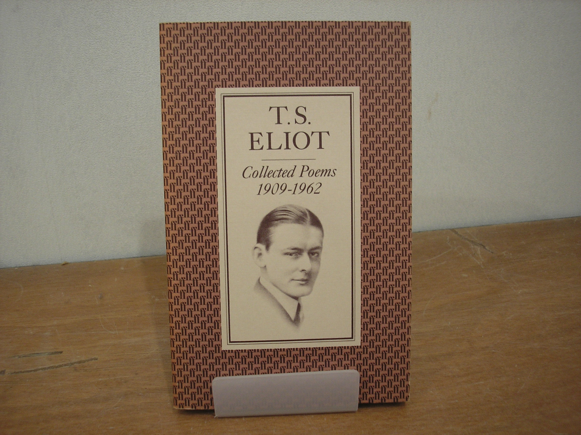 Image 0 of Collected Poems 1909-62