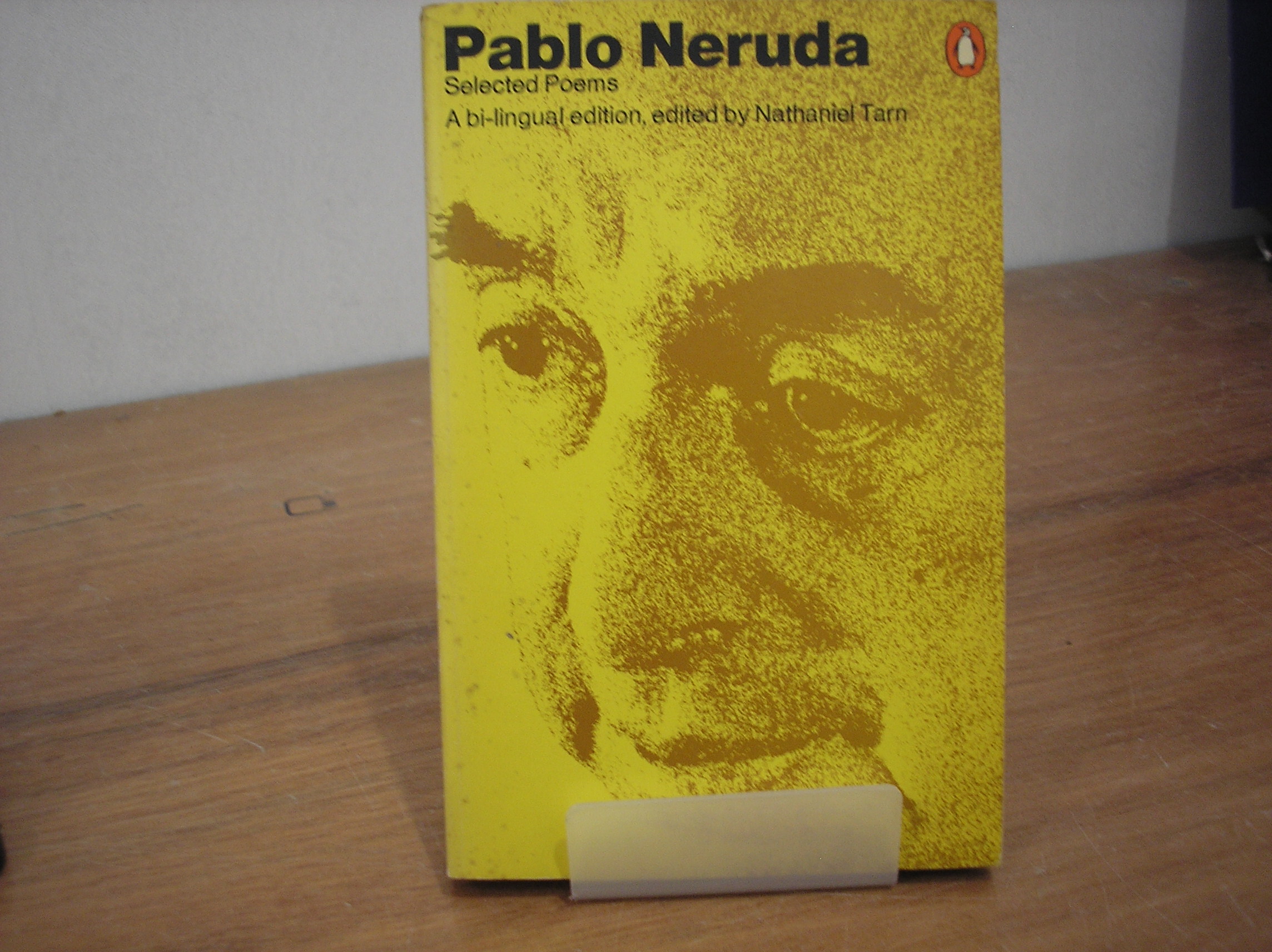 Image 0 of Pablo Neruda Selected Poems A Bi-lingual edition