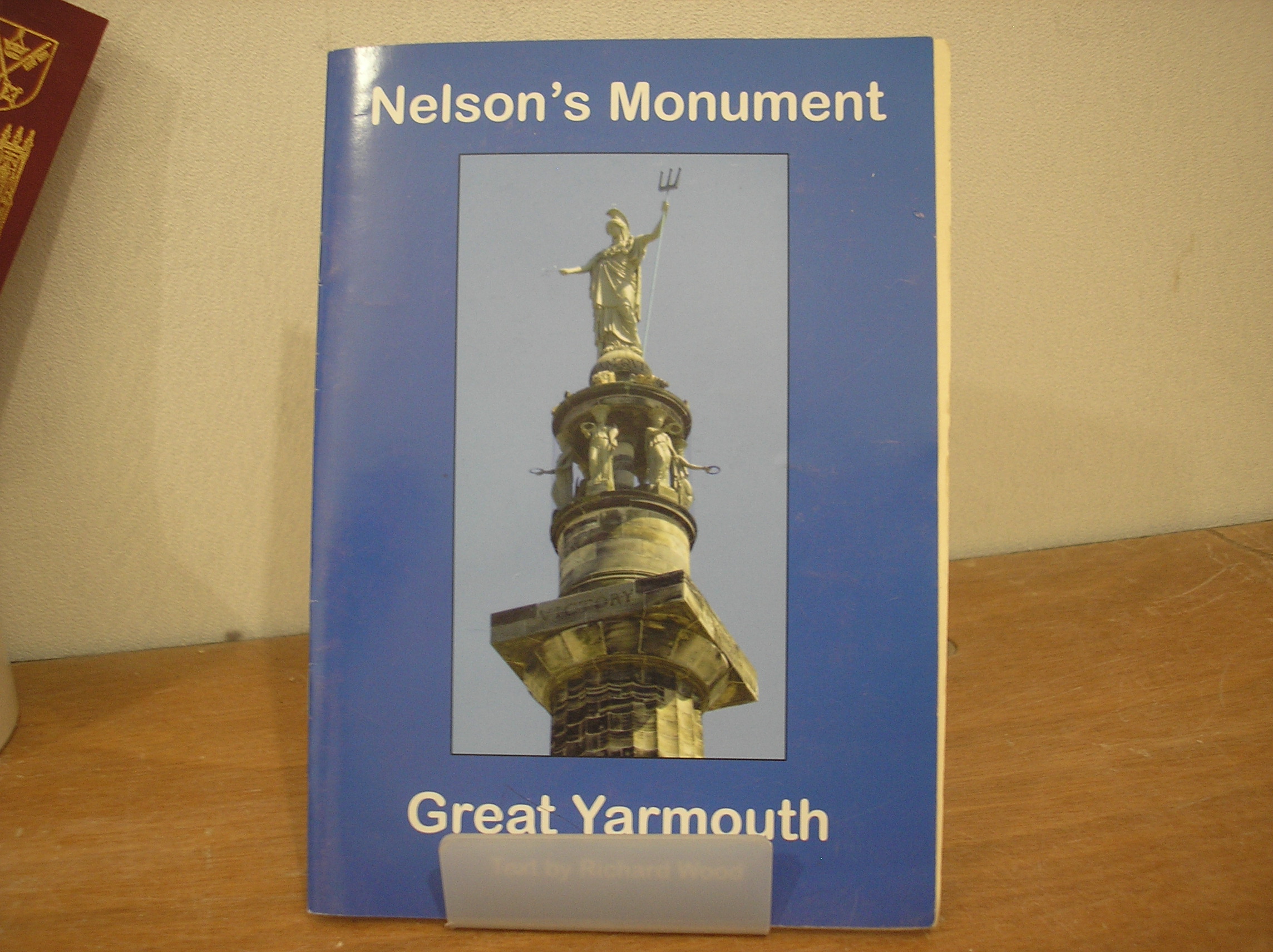 Image 0 of Nelson's Monument Great Yarmouth