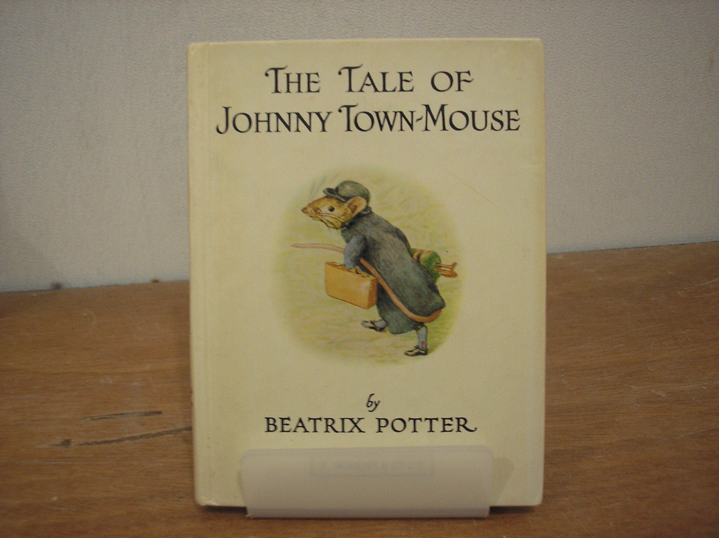 Image 0 of The Tale of Johnny Town-Mouse