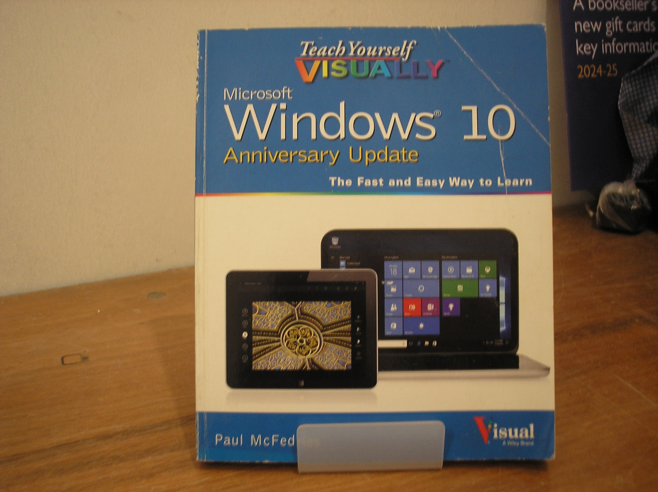 Image 0 of Teach Yourself Visually Windows 10 Anniversary Update