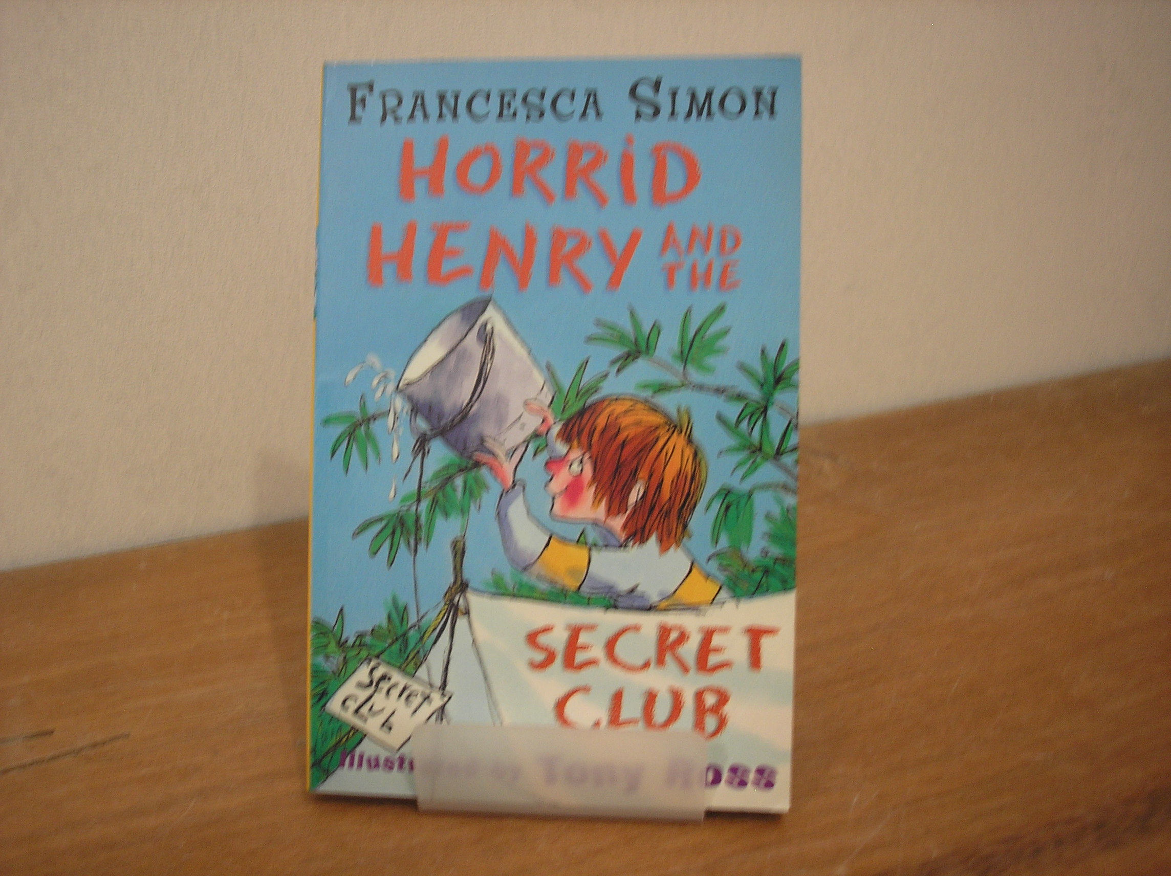 Image 0 of Horrid Henry and the Secret Club