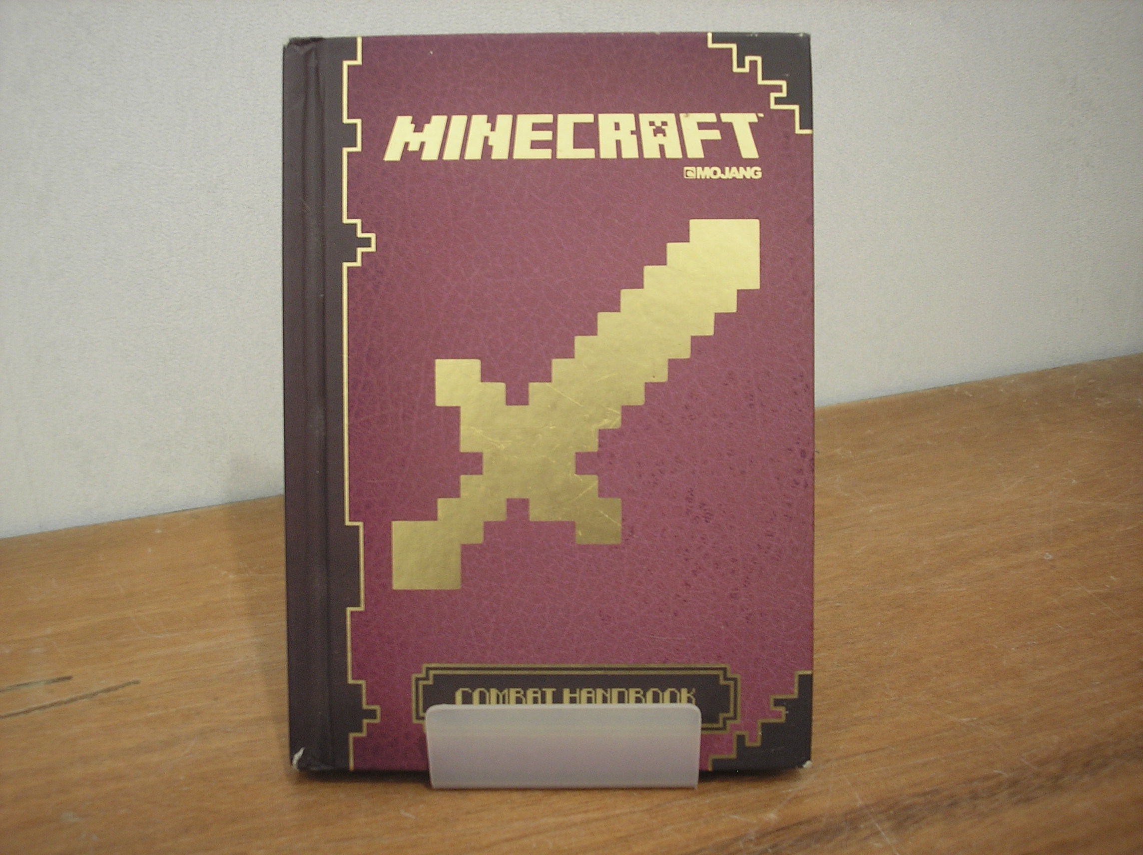 Image 0 of Minecraft The Official Combat Handbook