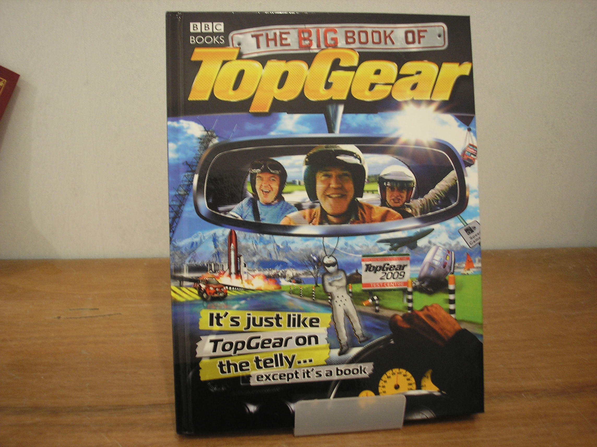 Image 0 of The Big Book of Top Gear 2009