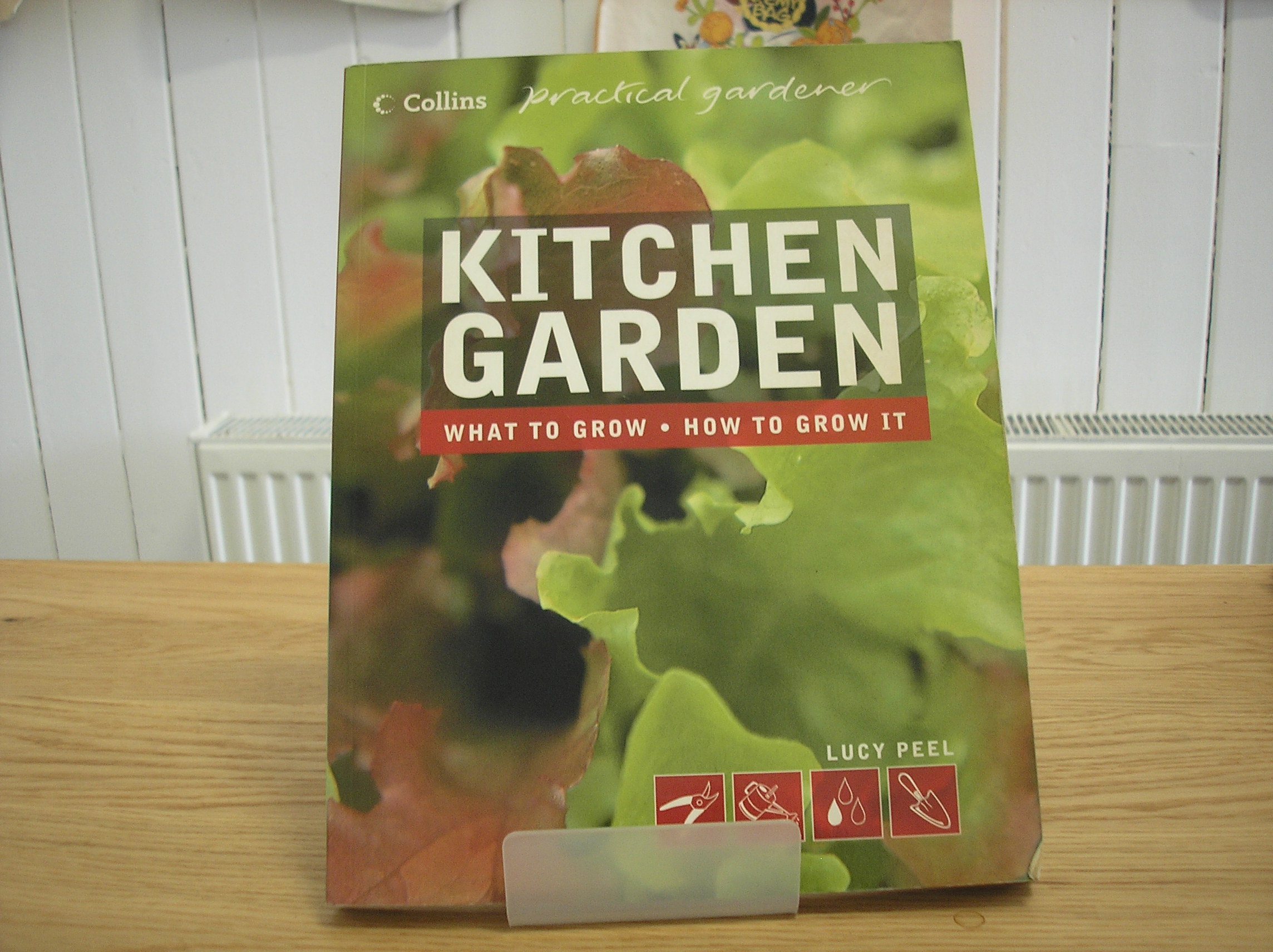 Image 0 of Collins Practical Gardener - Kitchen Garden