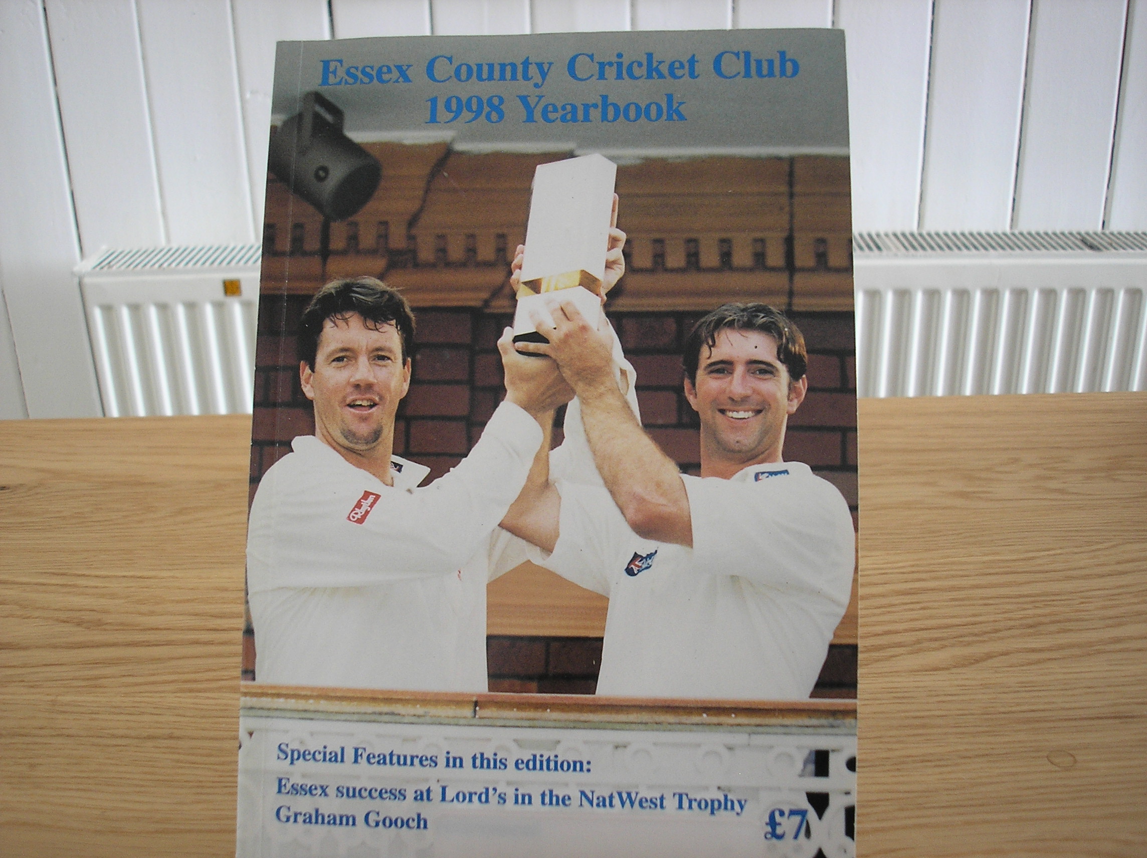 Image 0 of Essex County Cricket Club 1998 Yearbook