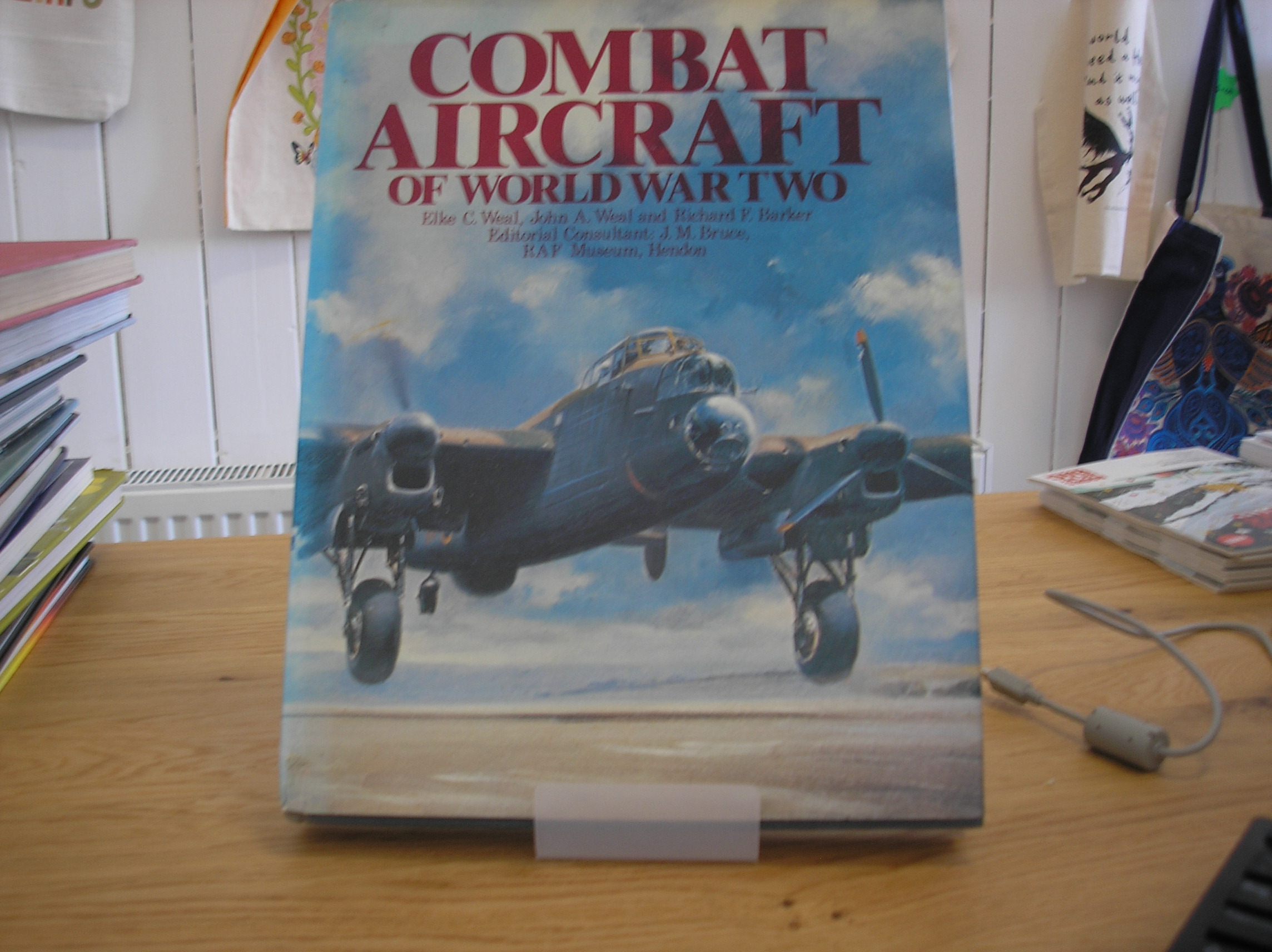 Image 0 of Combat Aircraft of World War Two