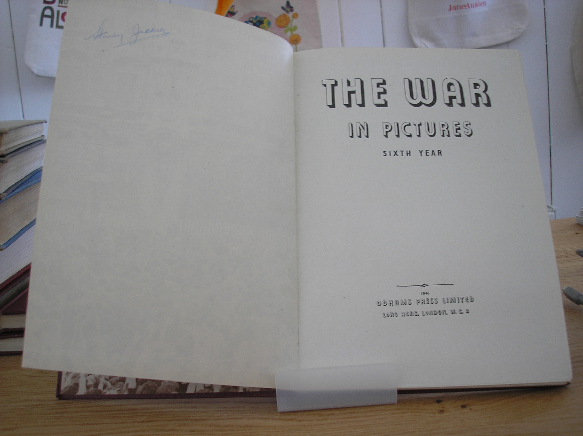 Image 0 of The War In Pictures Sixth Year