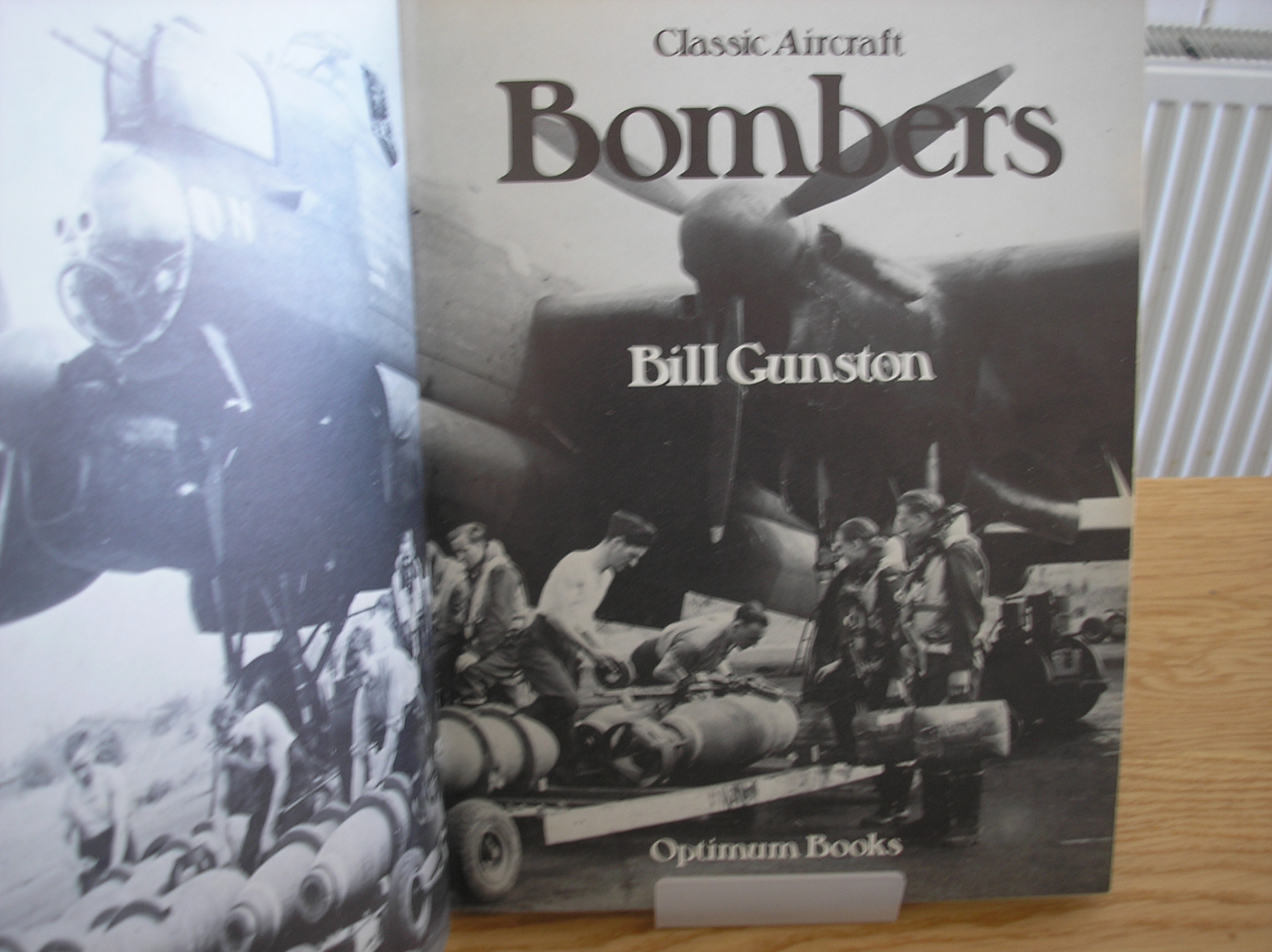 Image 0 of Classic Aircraft Bombers