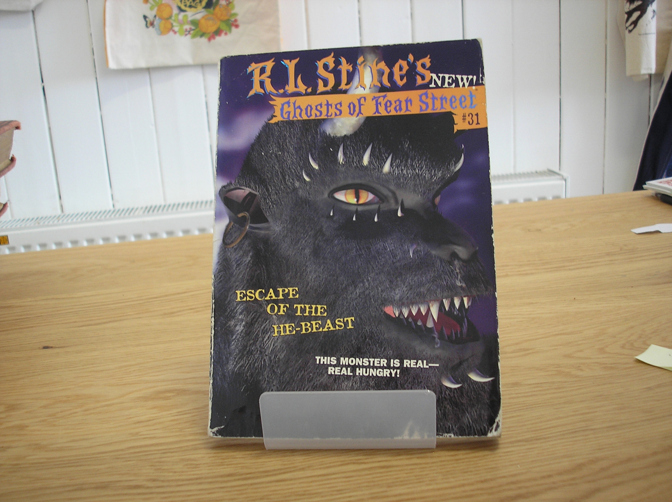 Image 0 of R. L. Stine's Ghosts of Fear Street #31 Escape Of The He-Beast