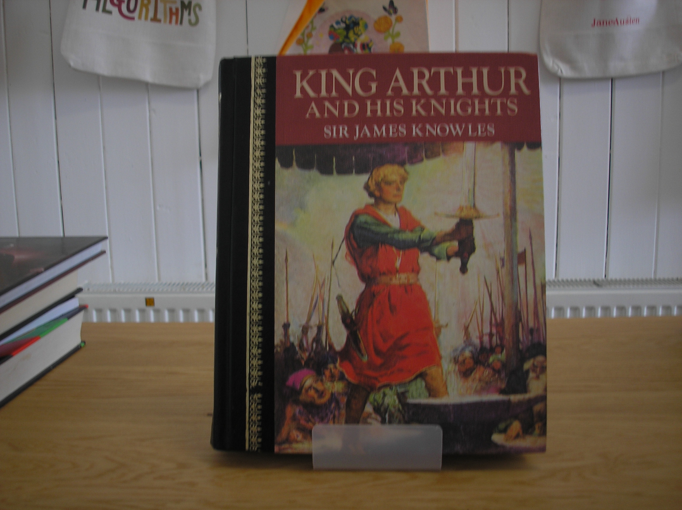 Image 0 of King Arthur And His Knights