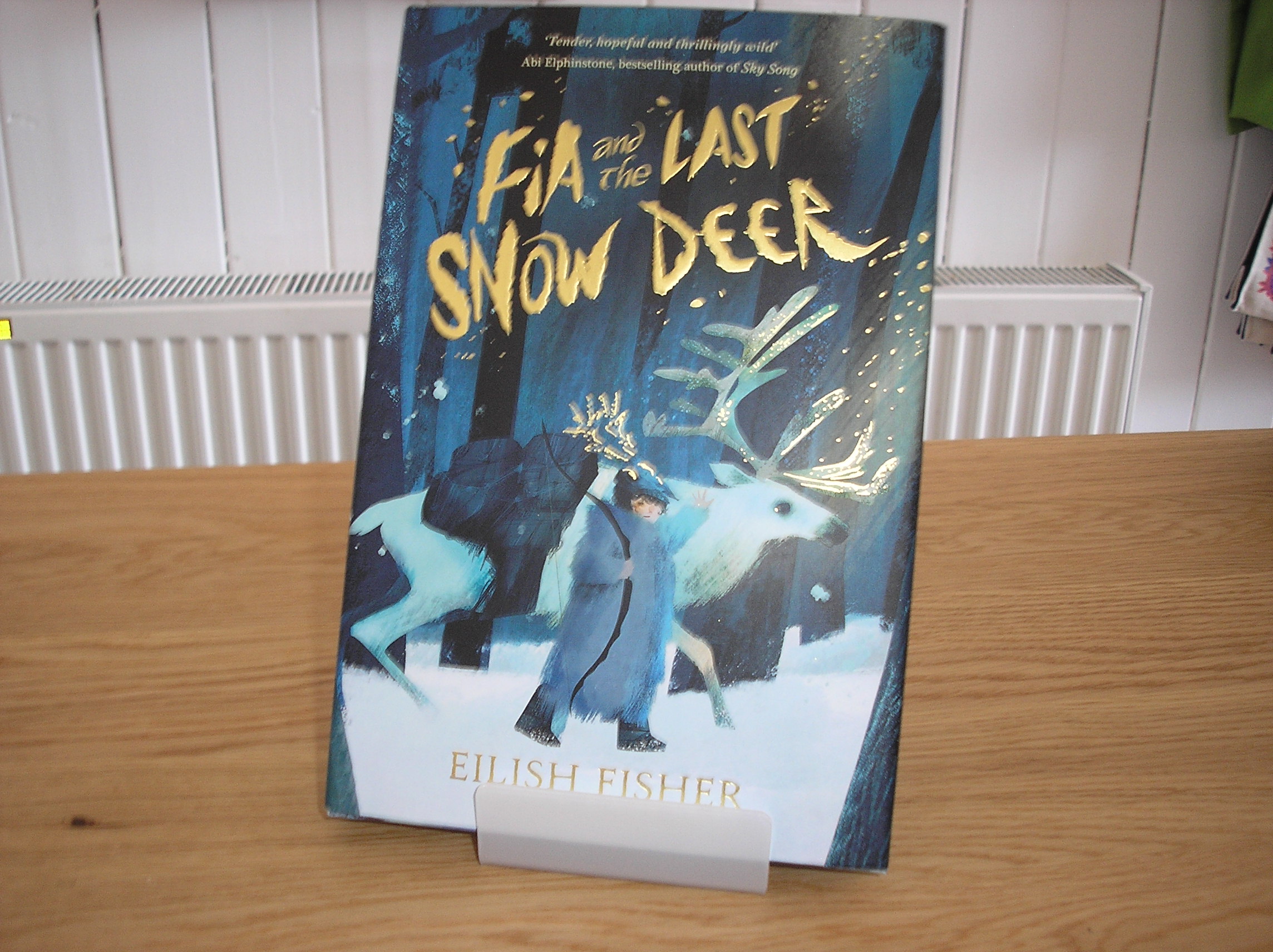 Image 0 of Fia and the Last Snow Deer