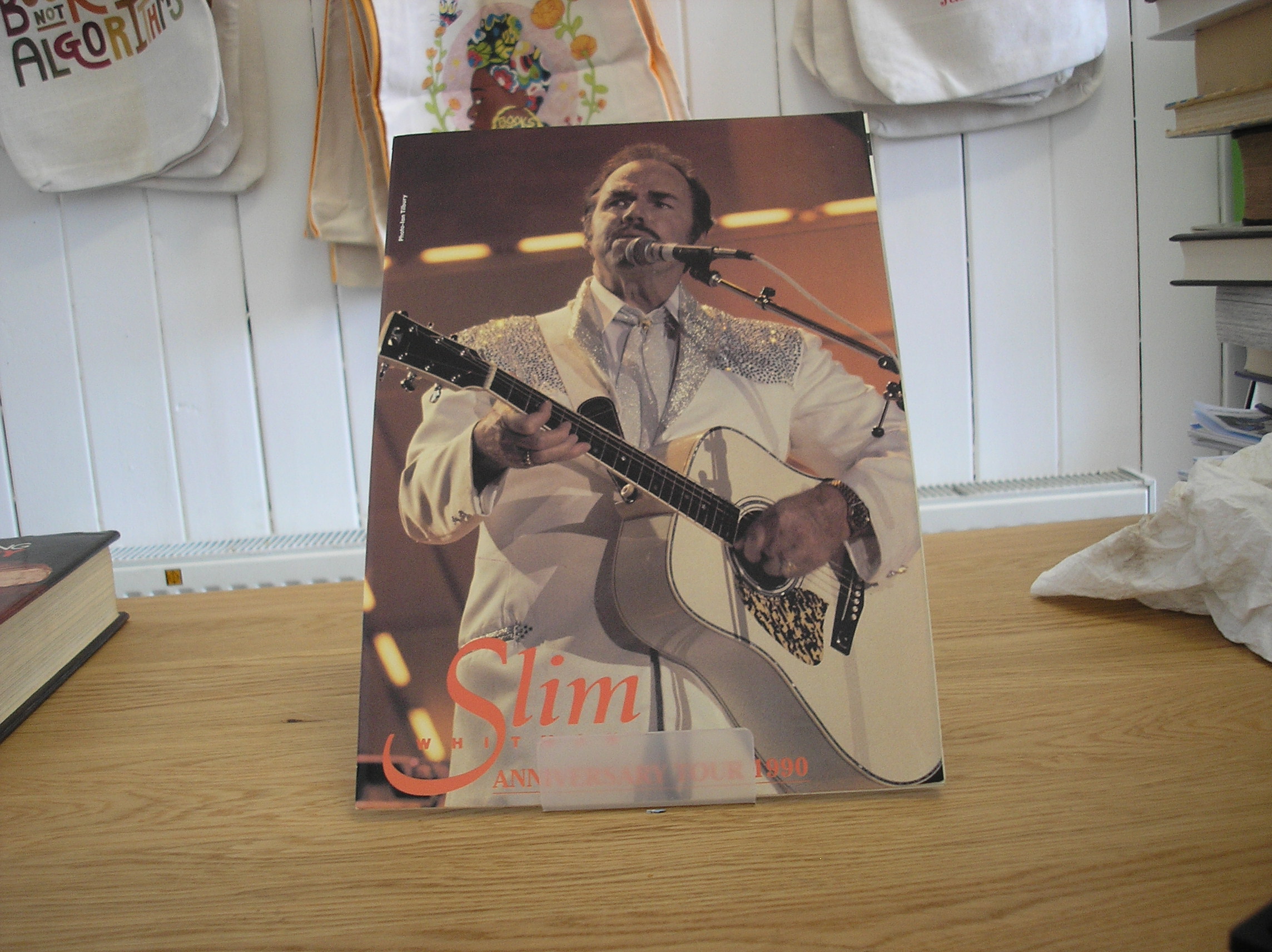 Image 0 of Slim Whitman Anniversary Tour 1990 SIGNED programme