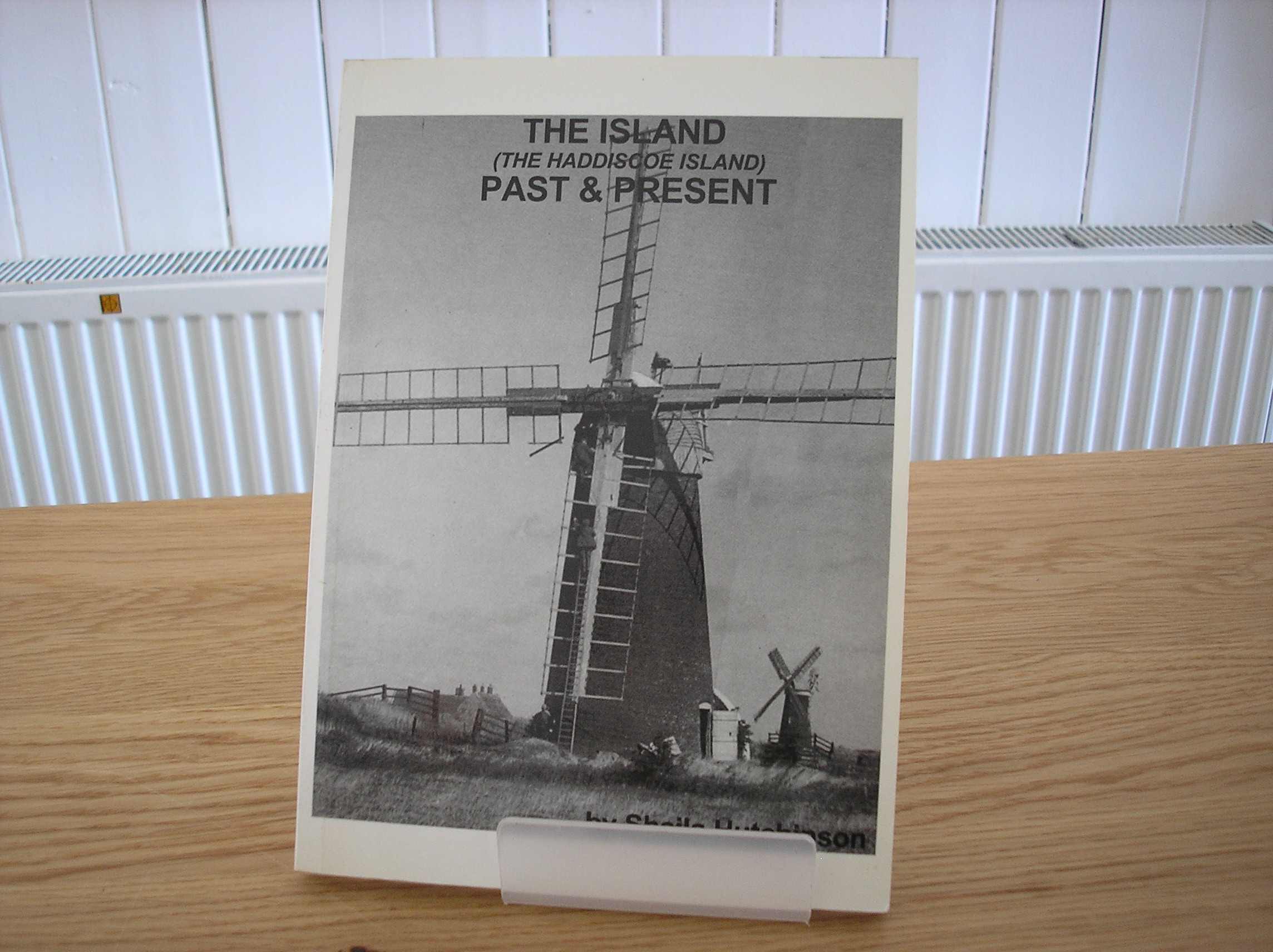 Image 0 of The Island (The Haddiscoe Island) Past & Present