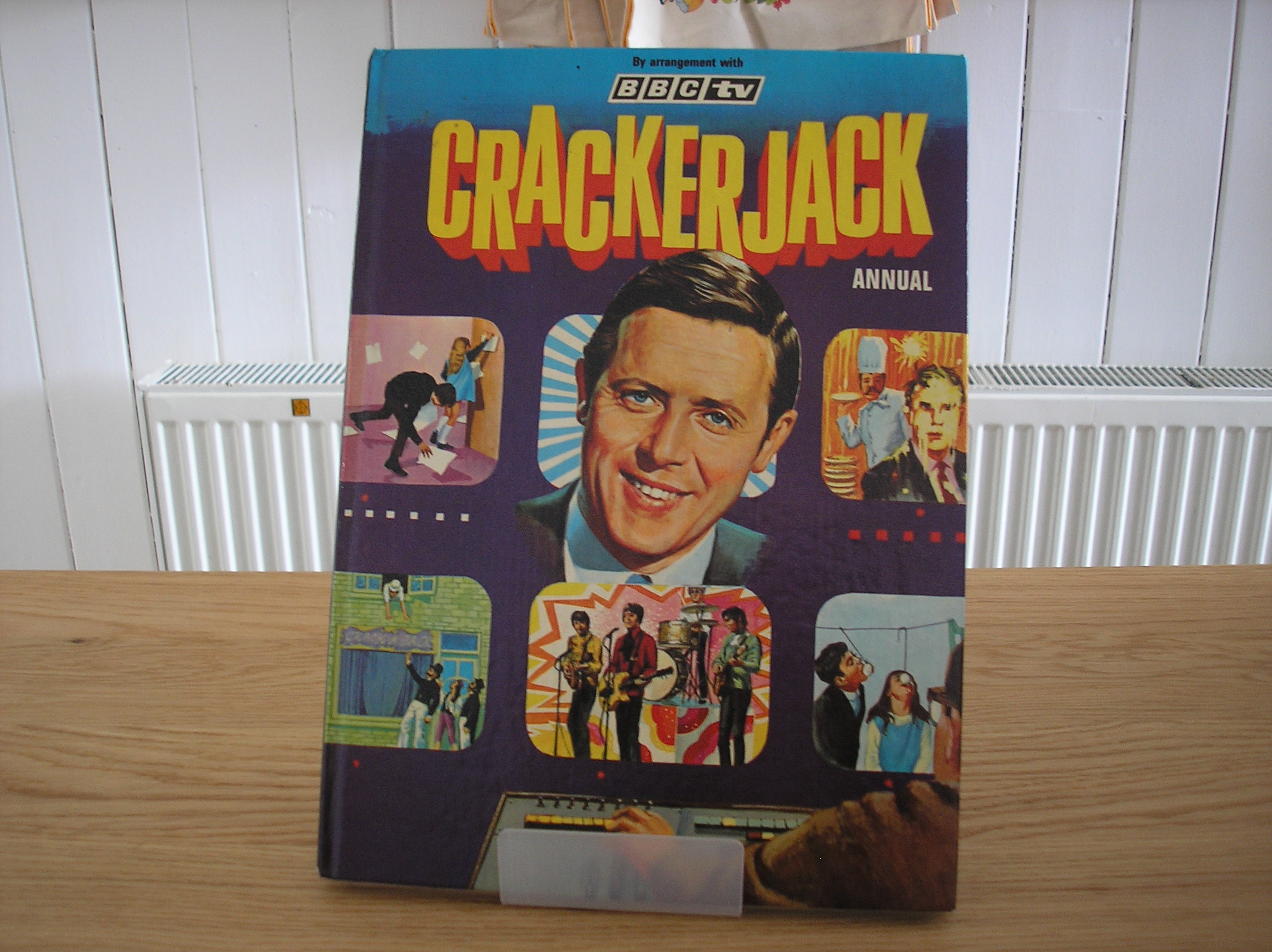 Image 0 of Crackerjack Annual 1970