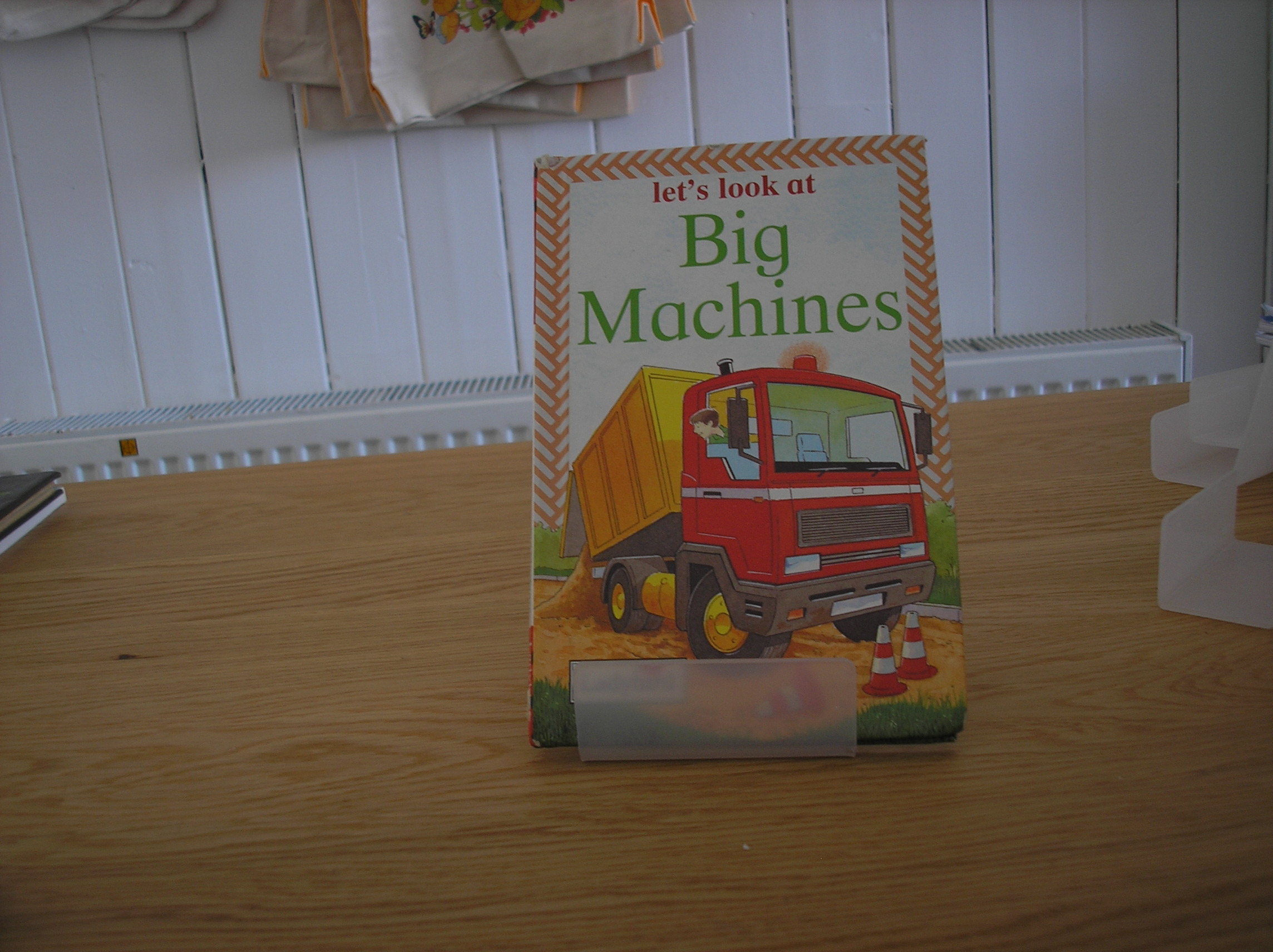Image 0 of Let's look at Big Machines