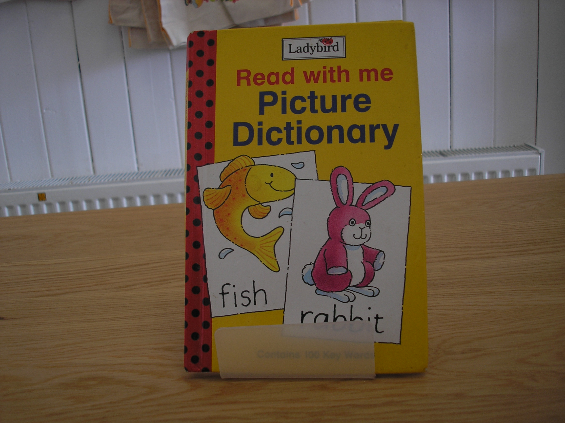 Image 0 of Read with me Picture Dictionary