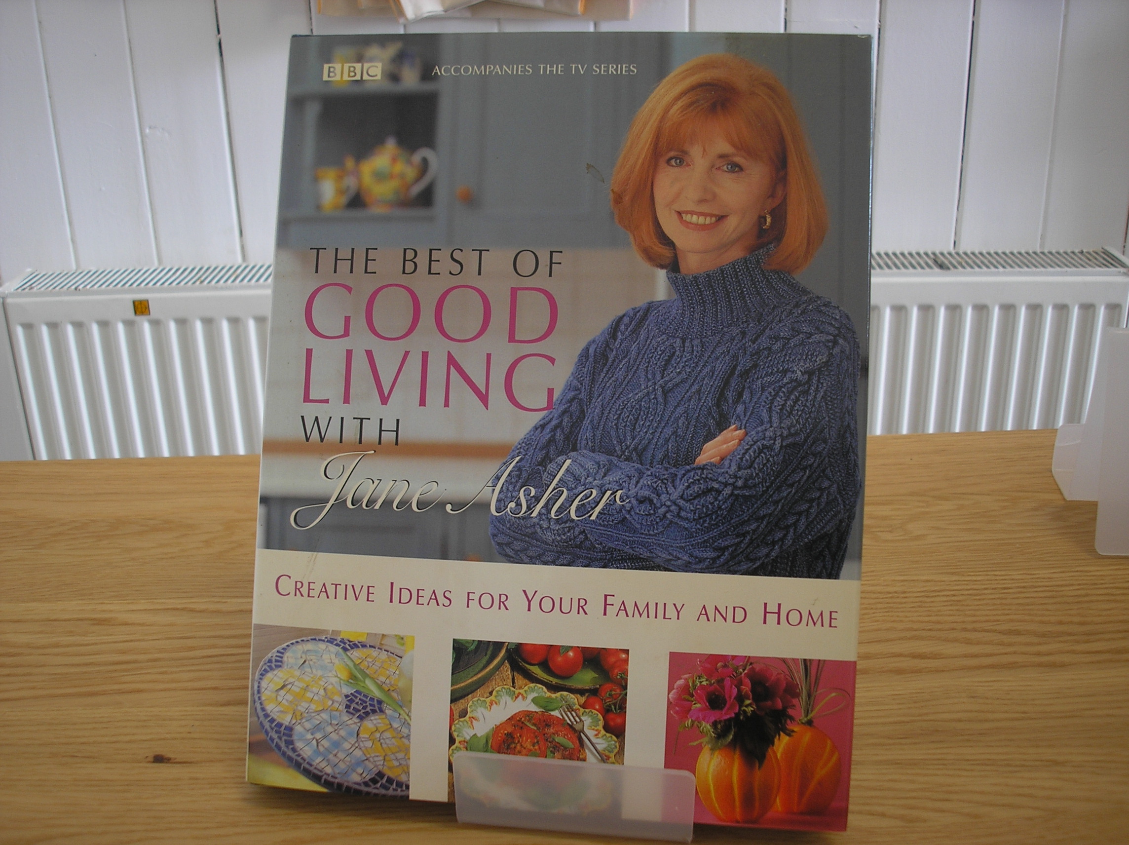 Image 0 of The Best of Good Living With Jane Asher
