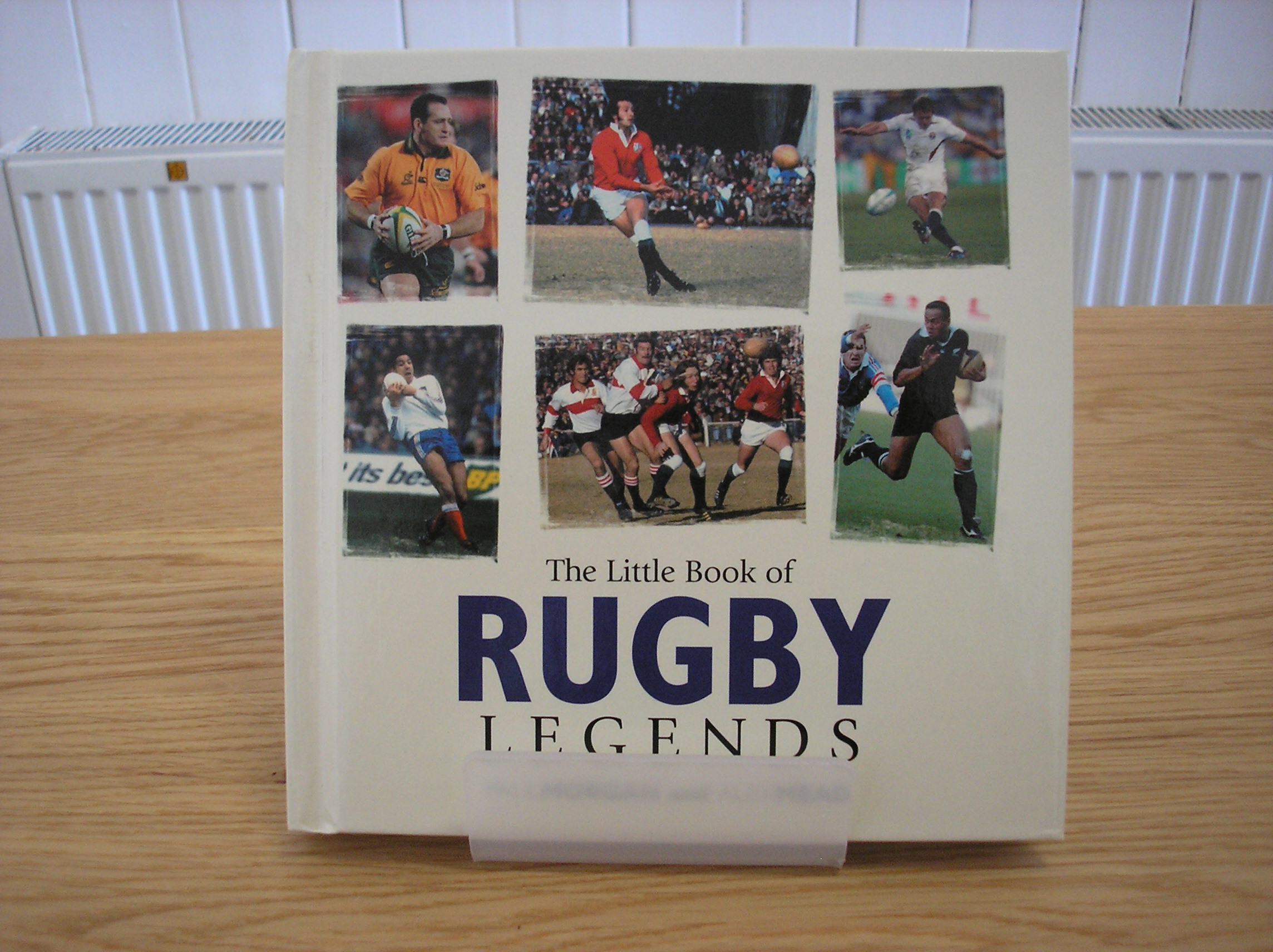 Image 0 of The Little Book of Rugby Legends