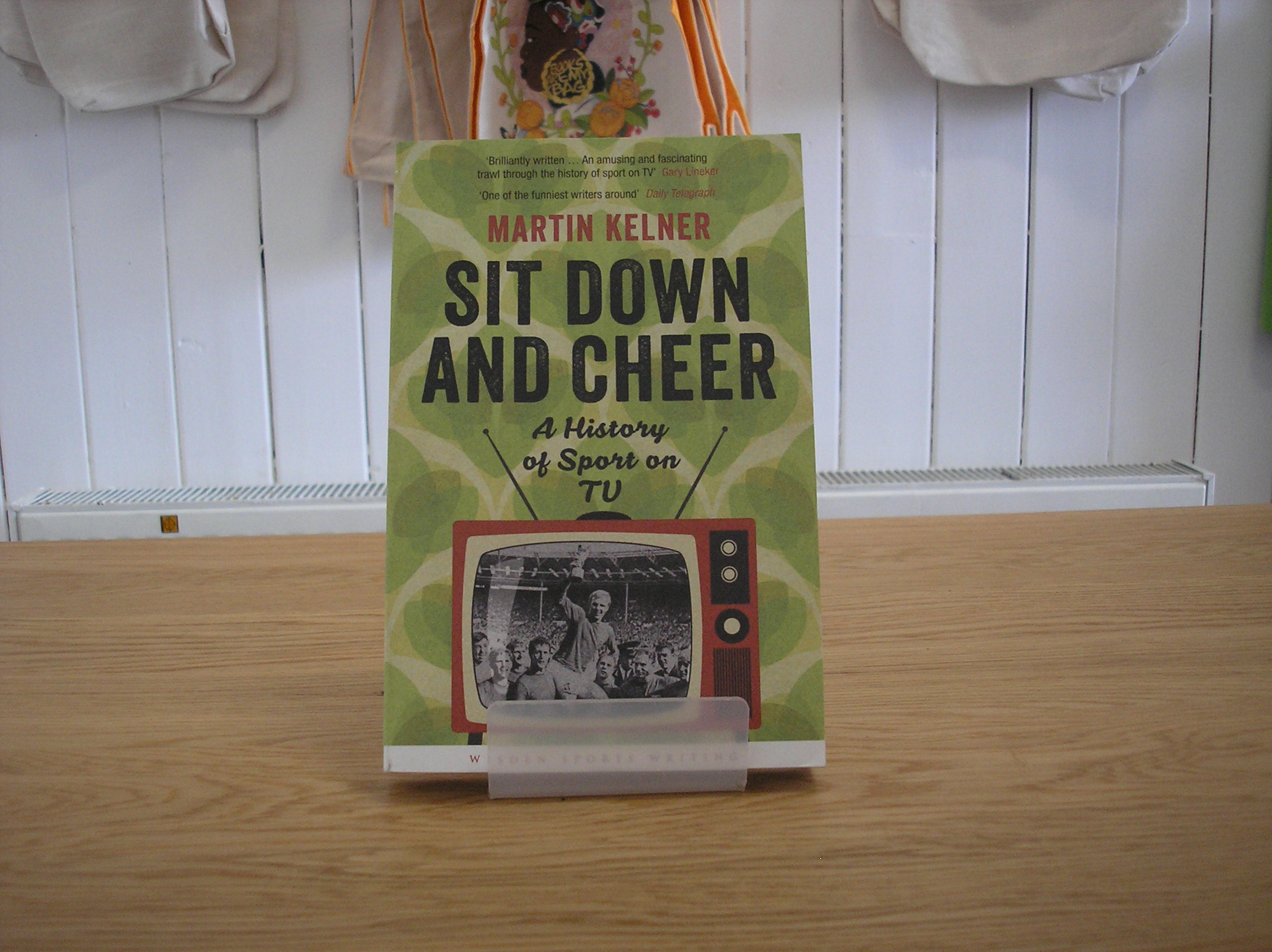 Image 0 of Sit Down And Cheer A History of Sport on TV