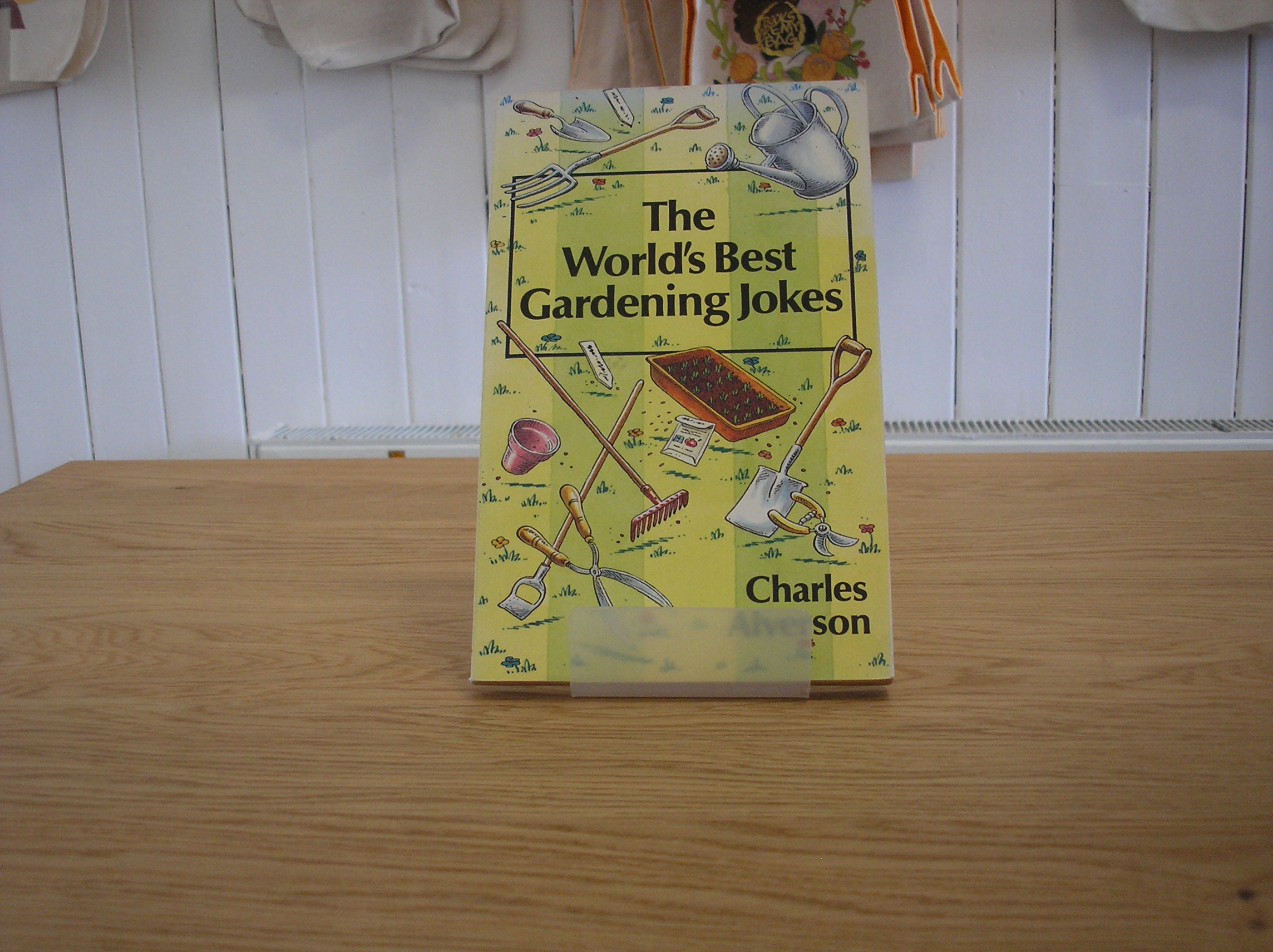 Image 0 of The World's Best Gardening Jokes