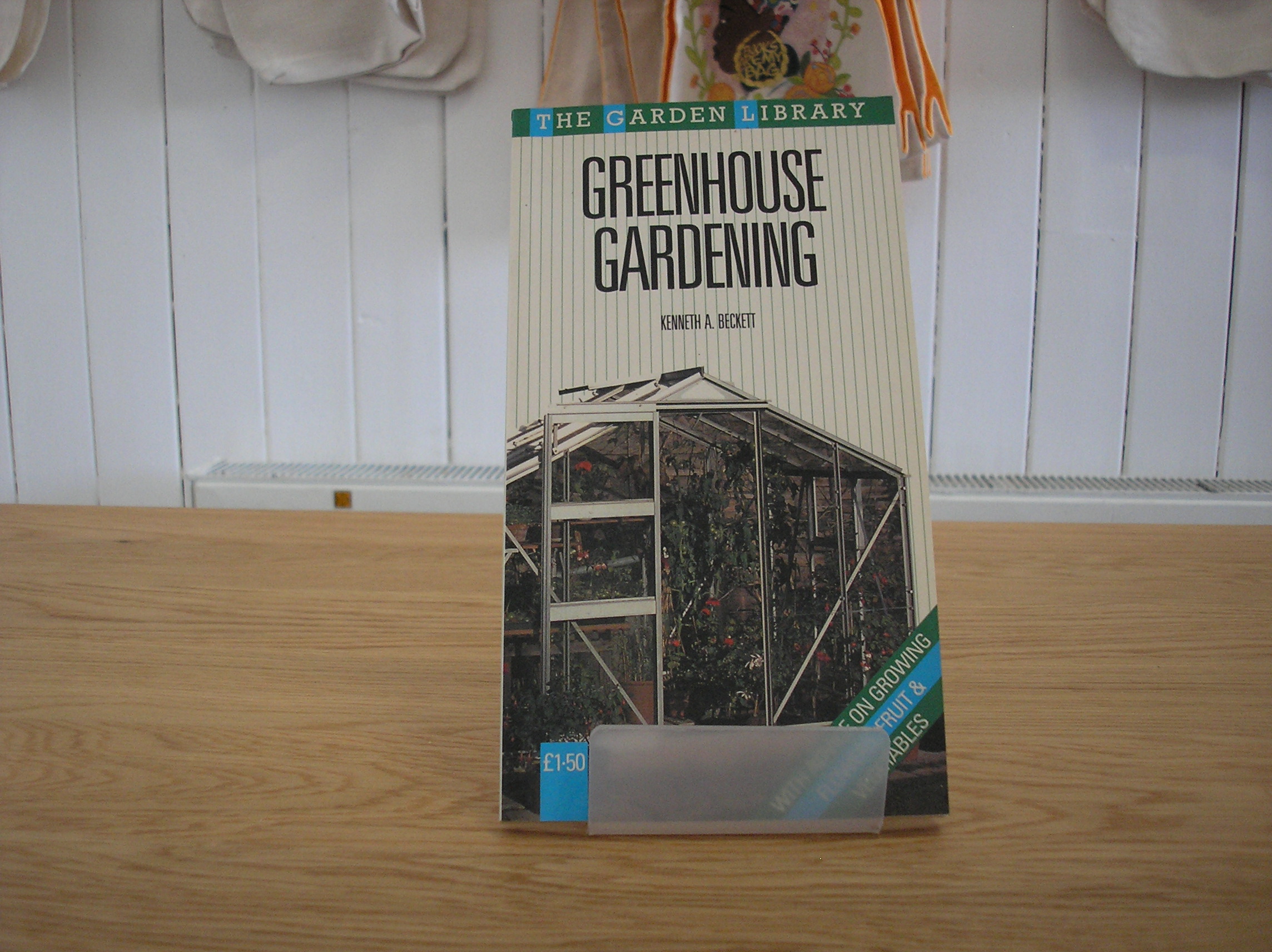 Image 0 of Greenhouse Gardening