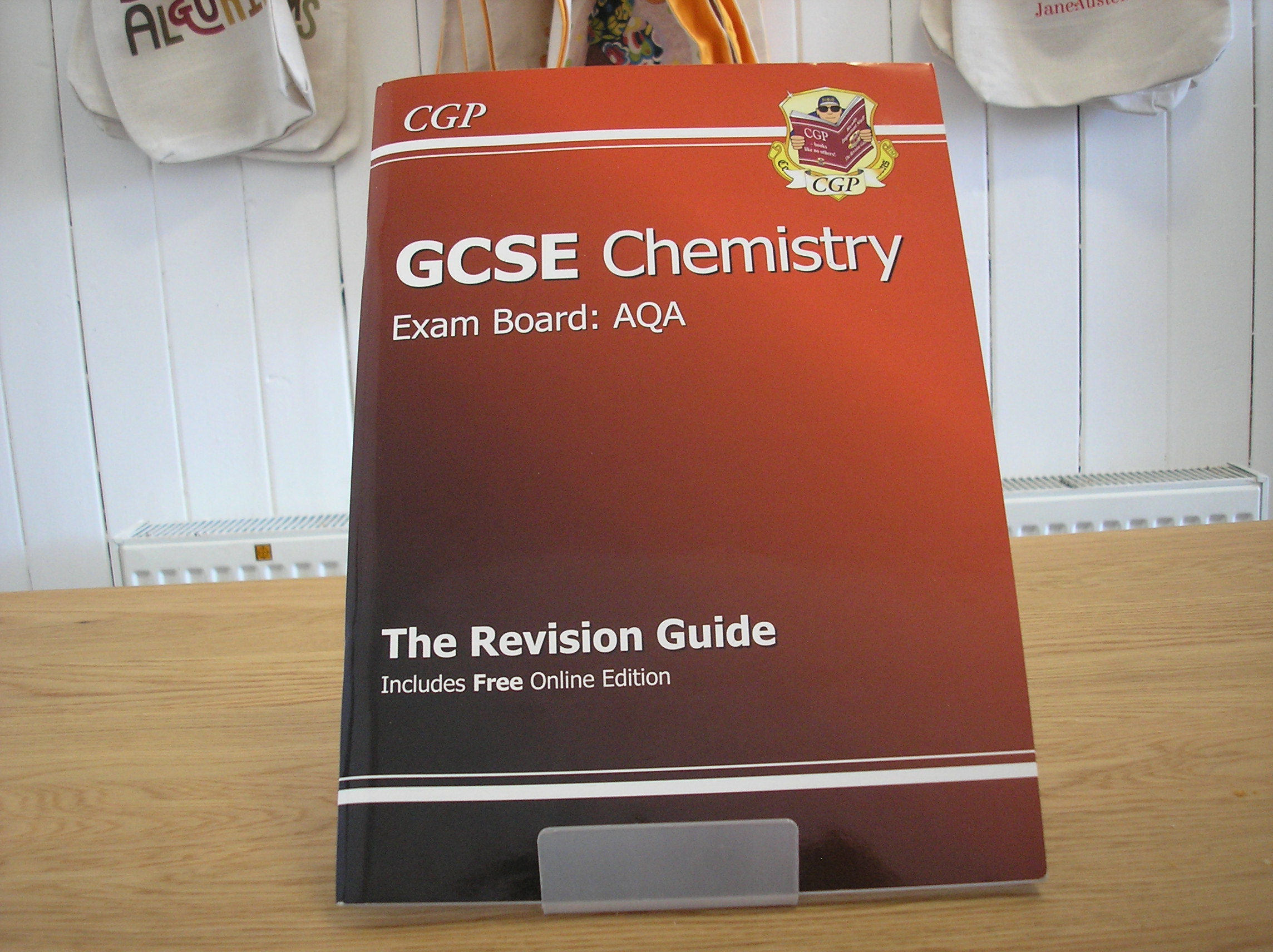 Image 0 of CGP GCSE Chemistry Exam Board:AQA Revision Guide
