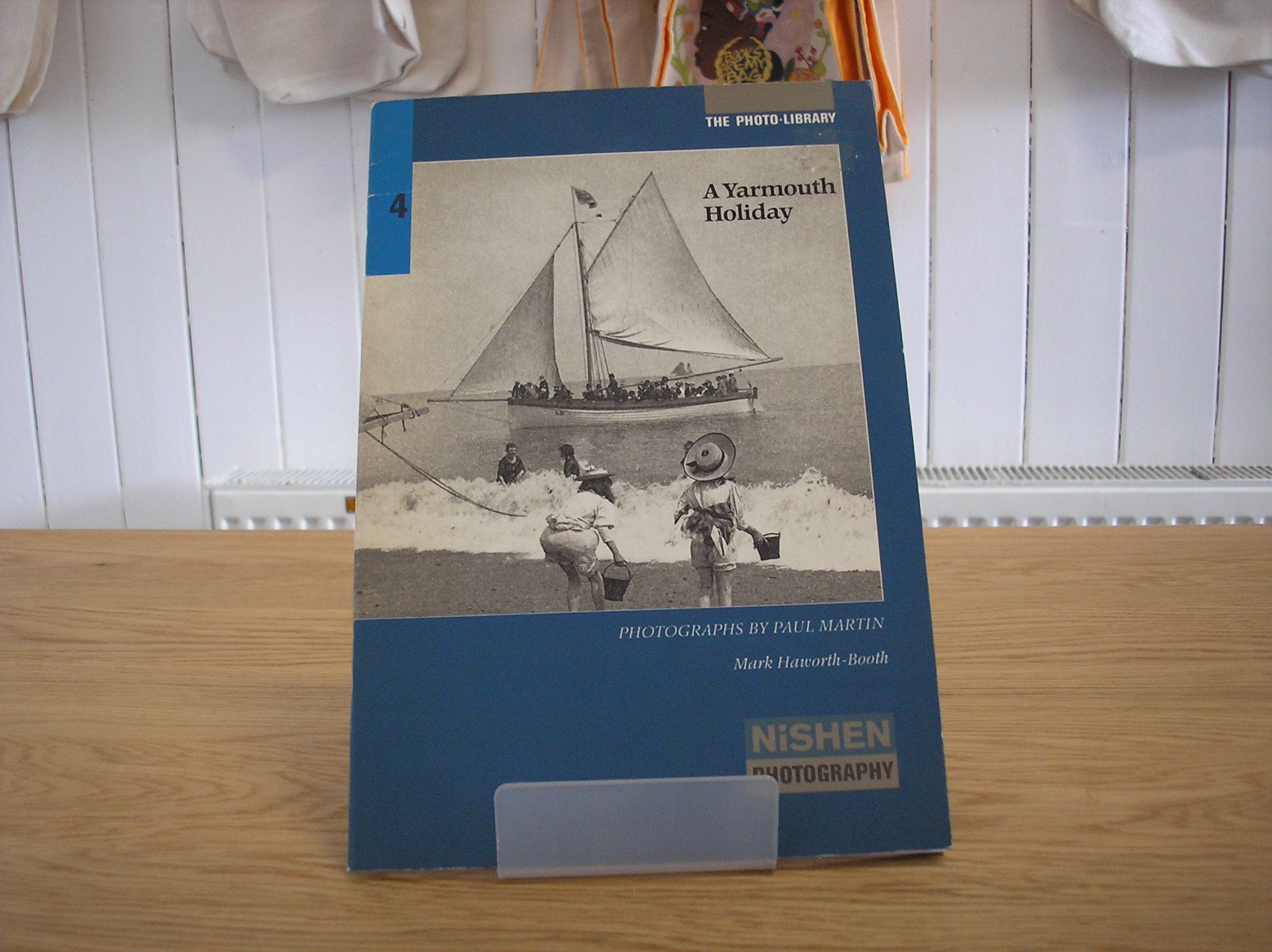 Image 0 of The Photo-Library A Yarmouth Holiday