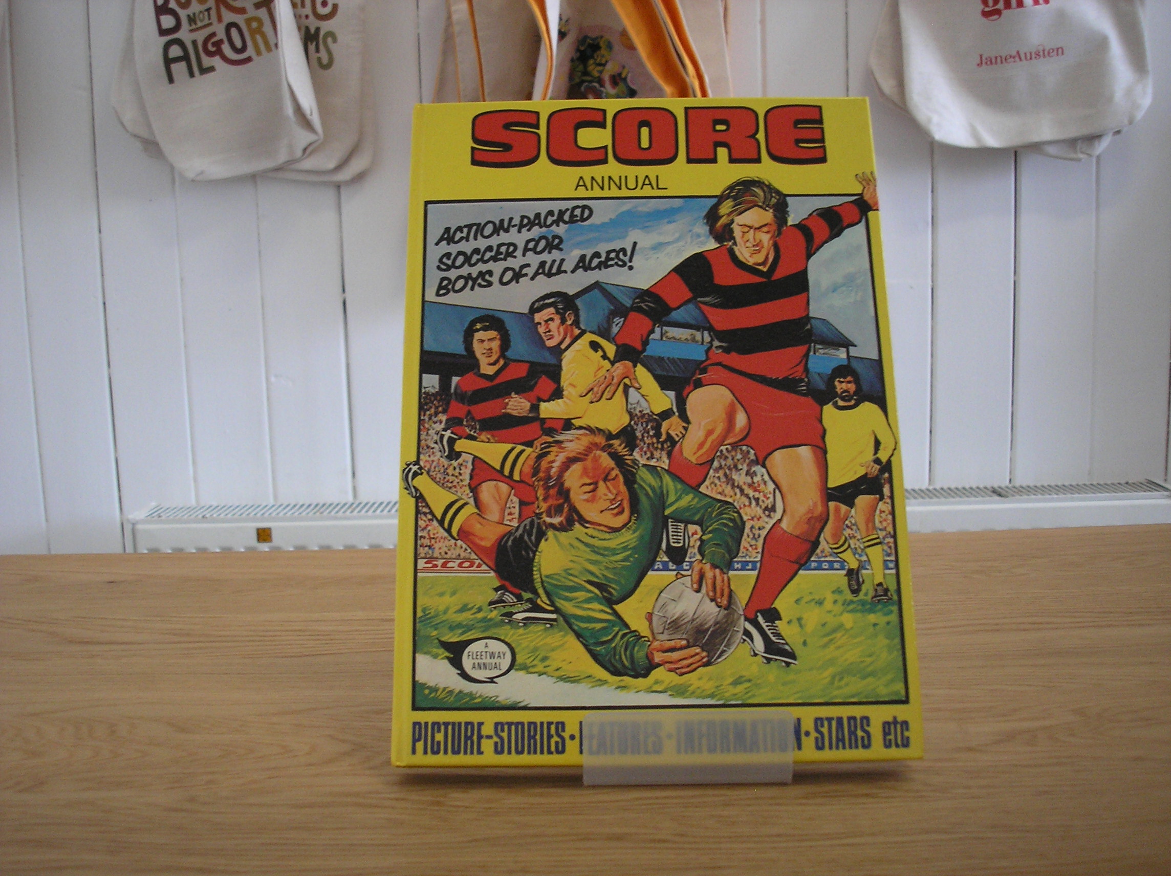 Image 0 of Score Annual 1976