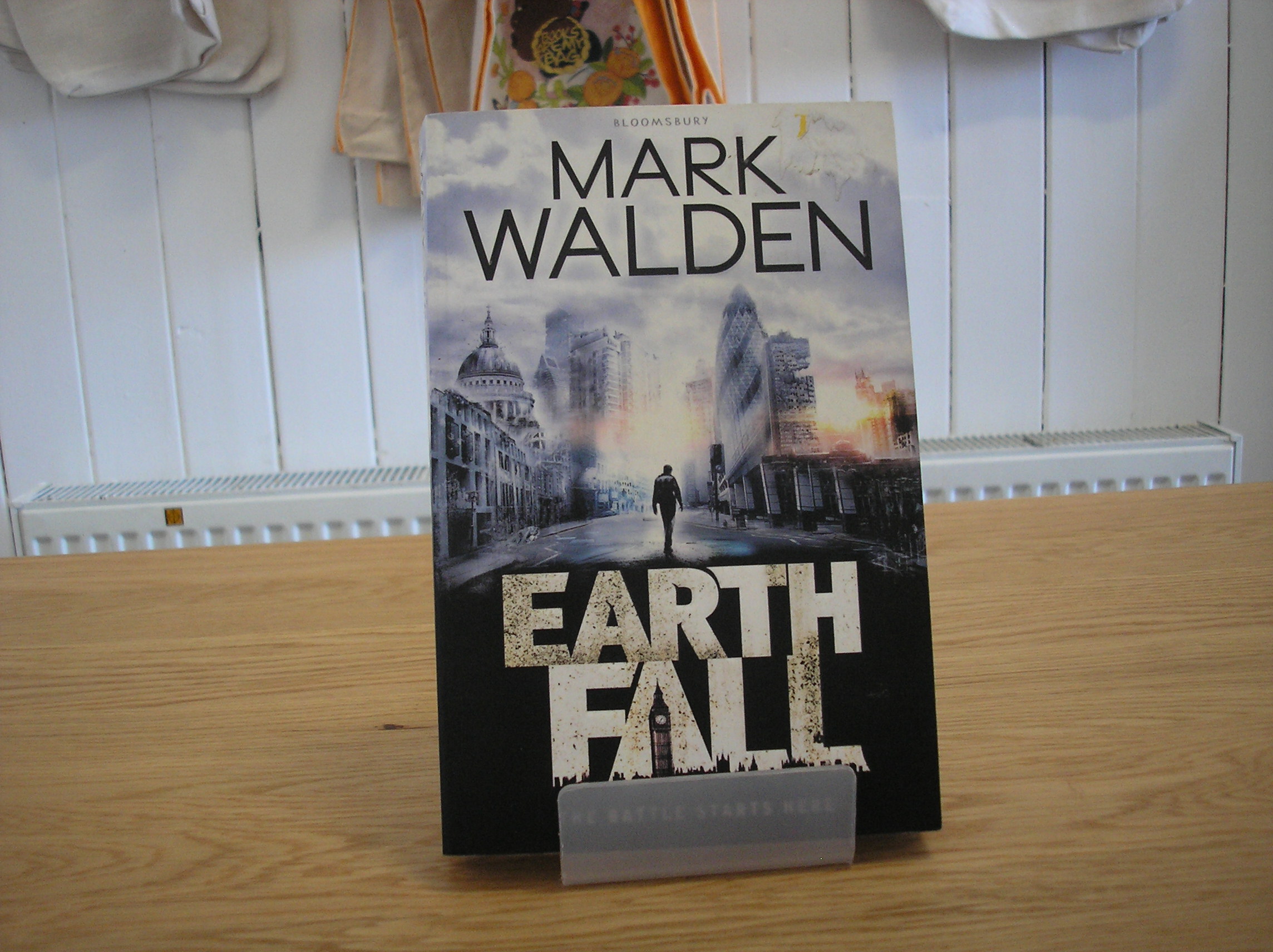 Image 0 of Earthfall FIRST EDITION
