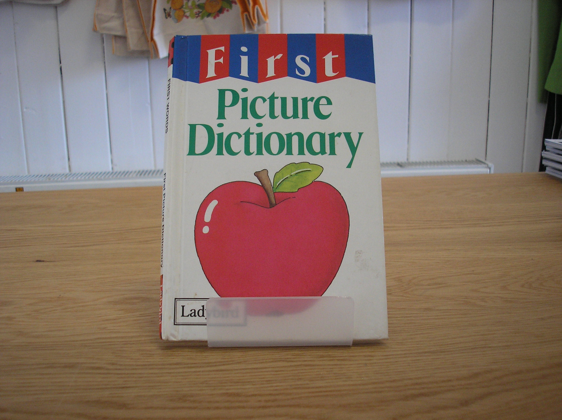 Image 0 of First Picture Dictionary