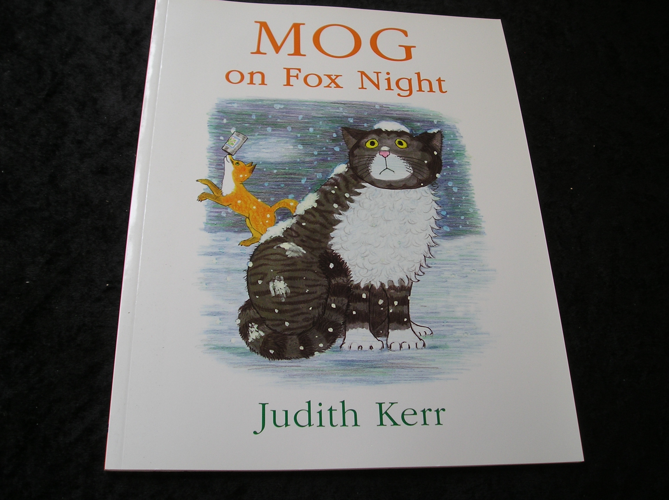 Image 0 of Mog on Fox Night