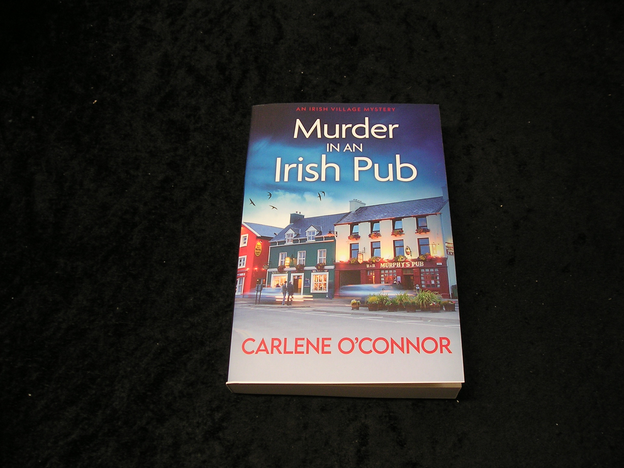 Image 0 of Murder in an Irish Pub