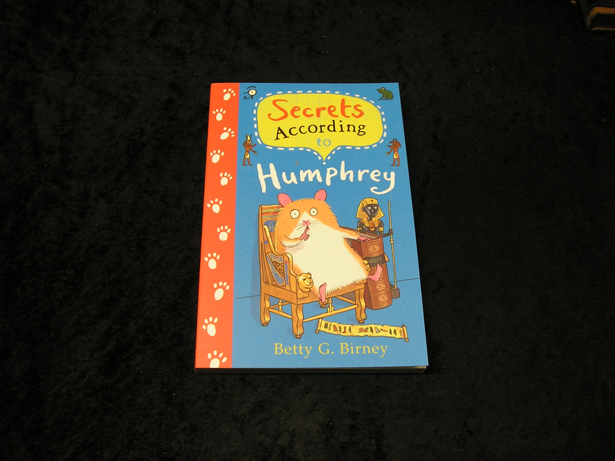 Image 0 of Secrets According to Humphrey